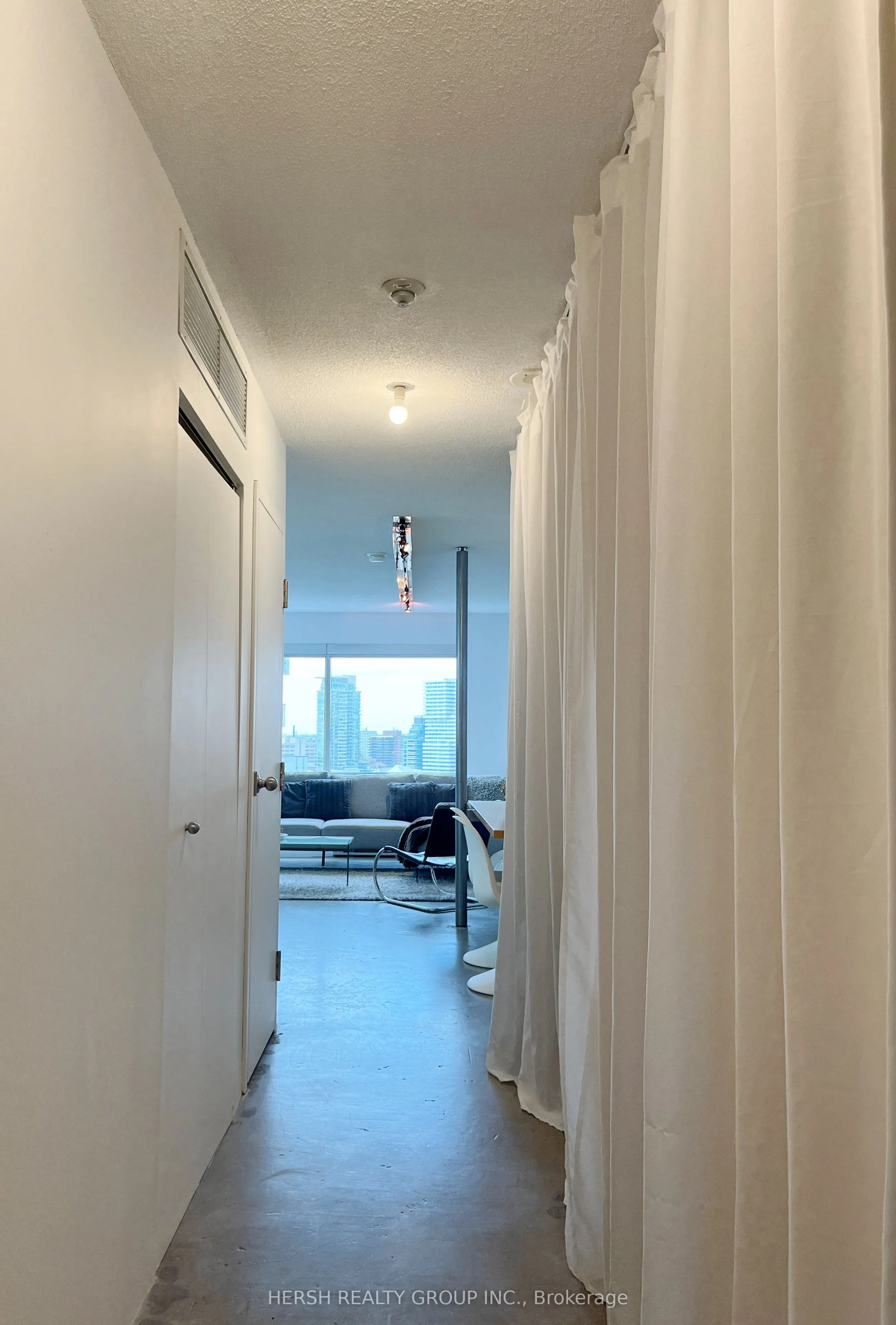 1001 Bay Street, #2316