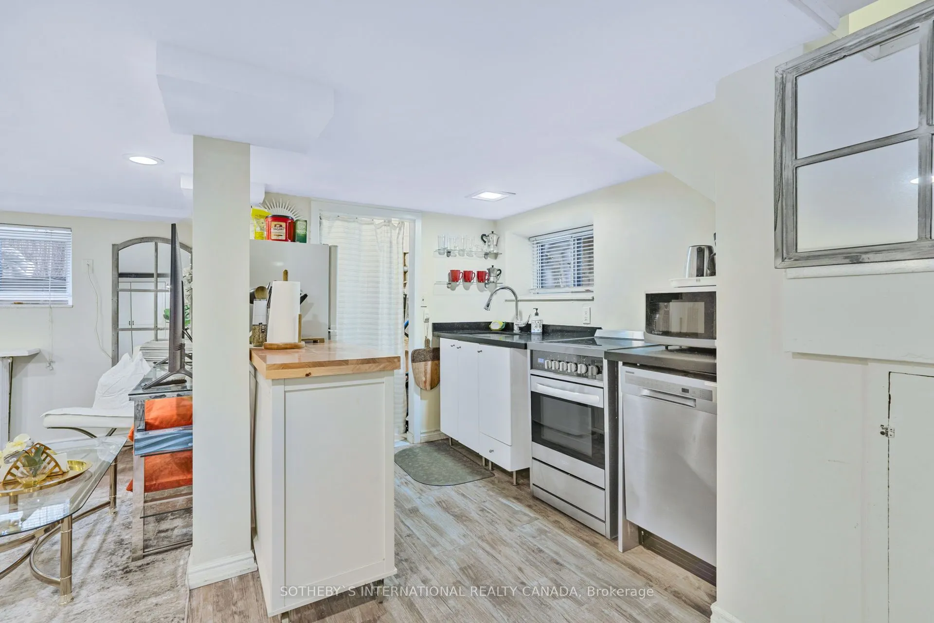 12 Belsize Drive