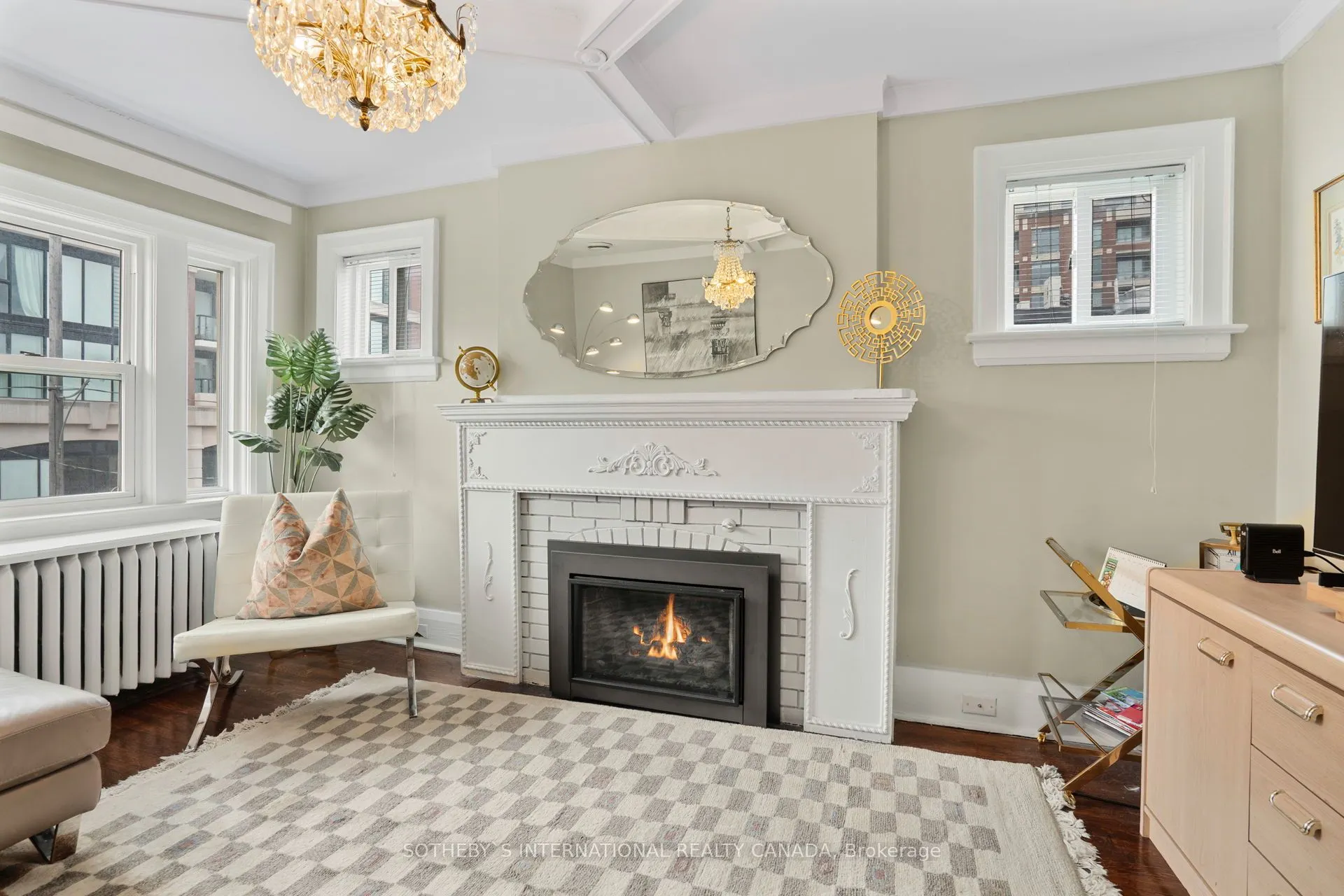 12 Belsize Drive