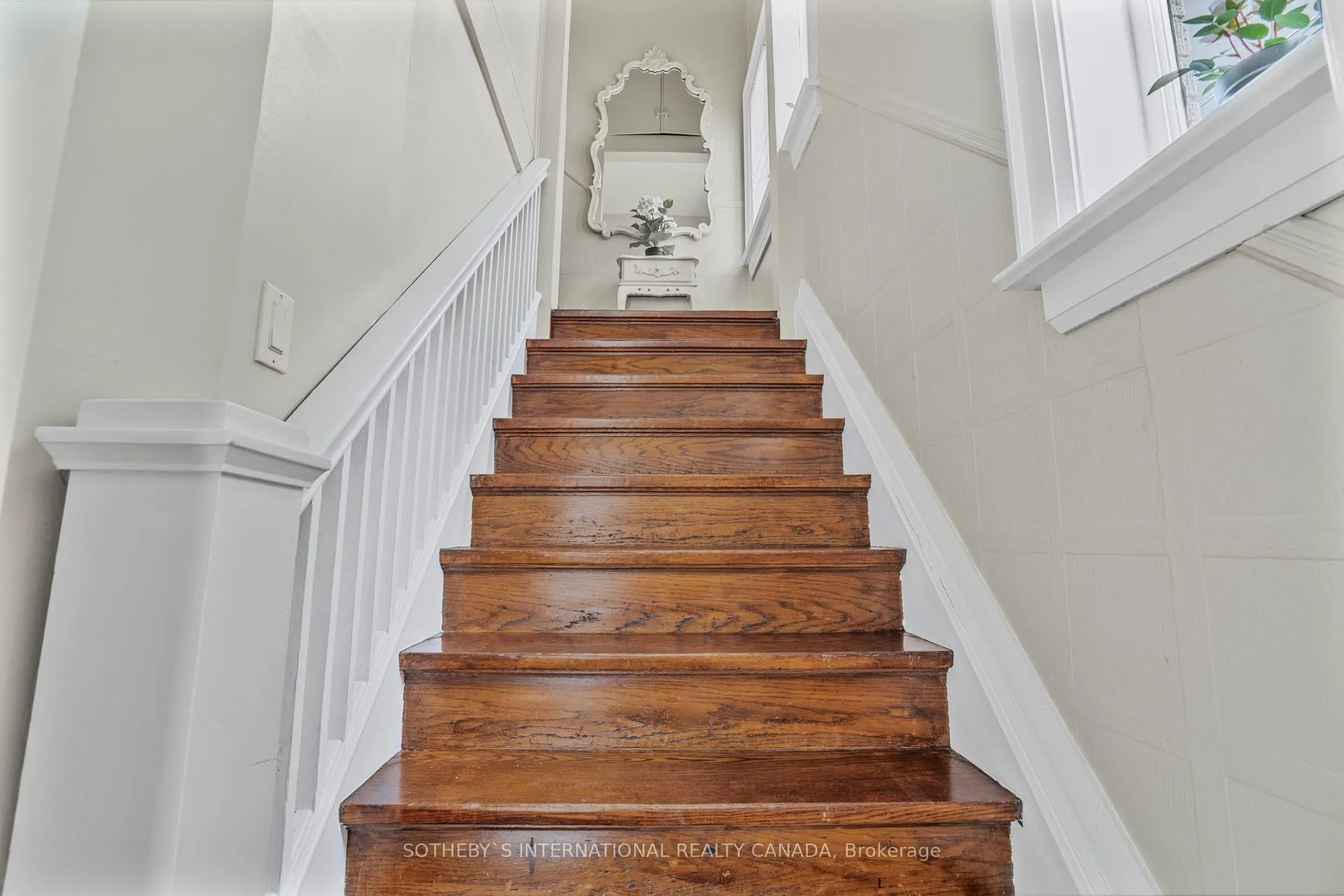 12 Belsize Drive
