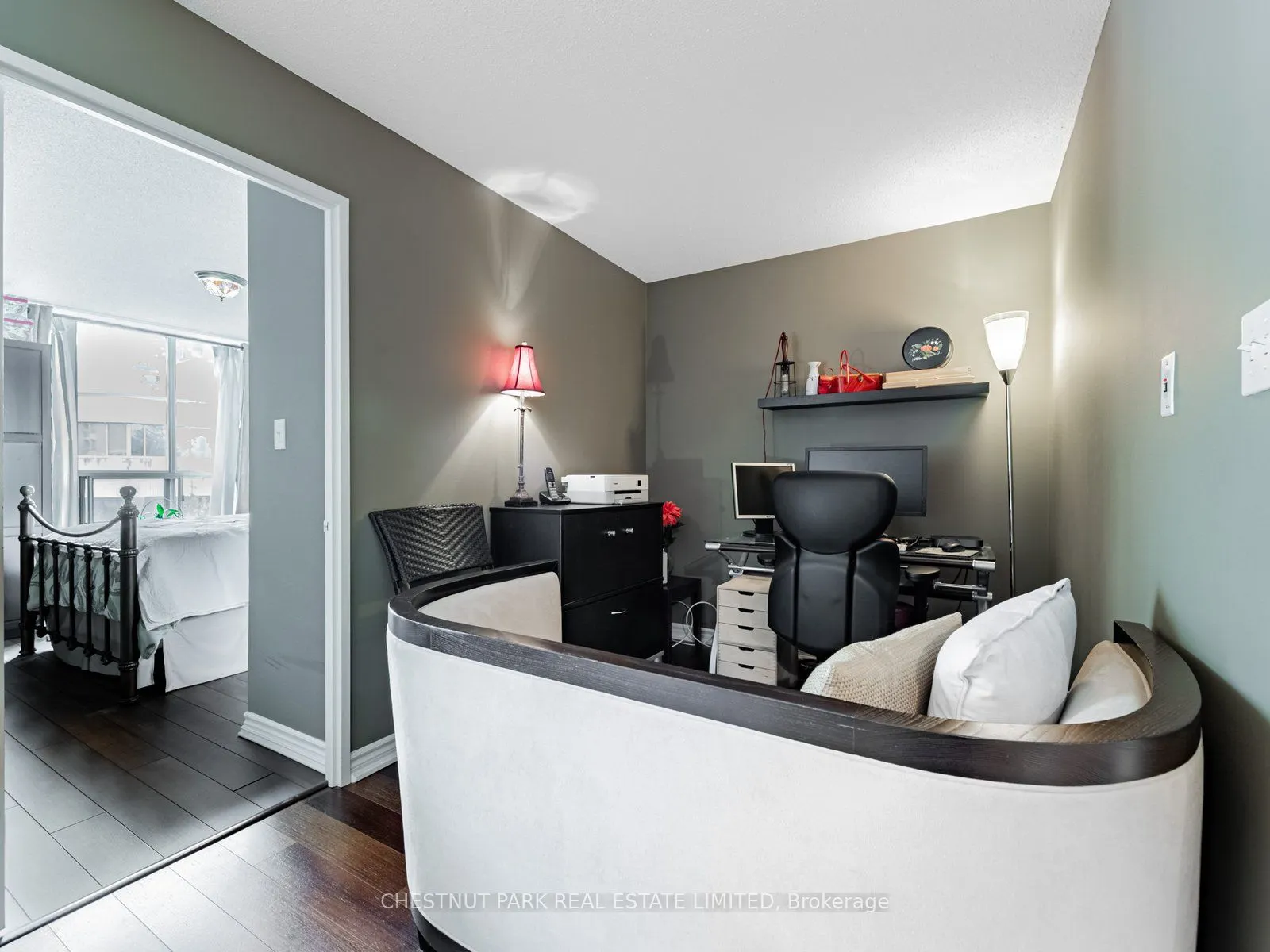 253 Merton Street, #611