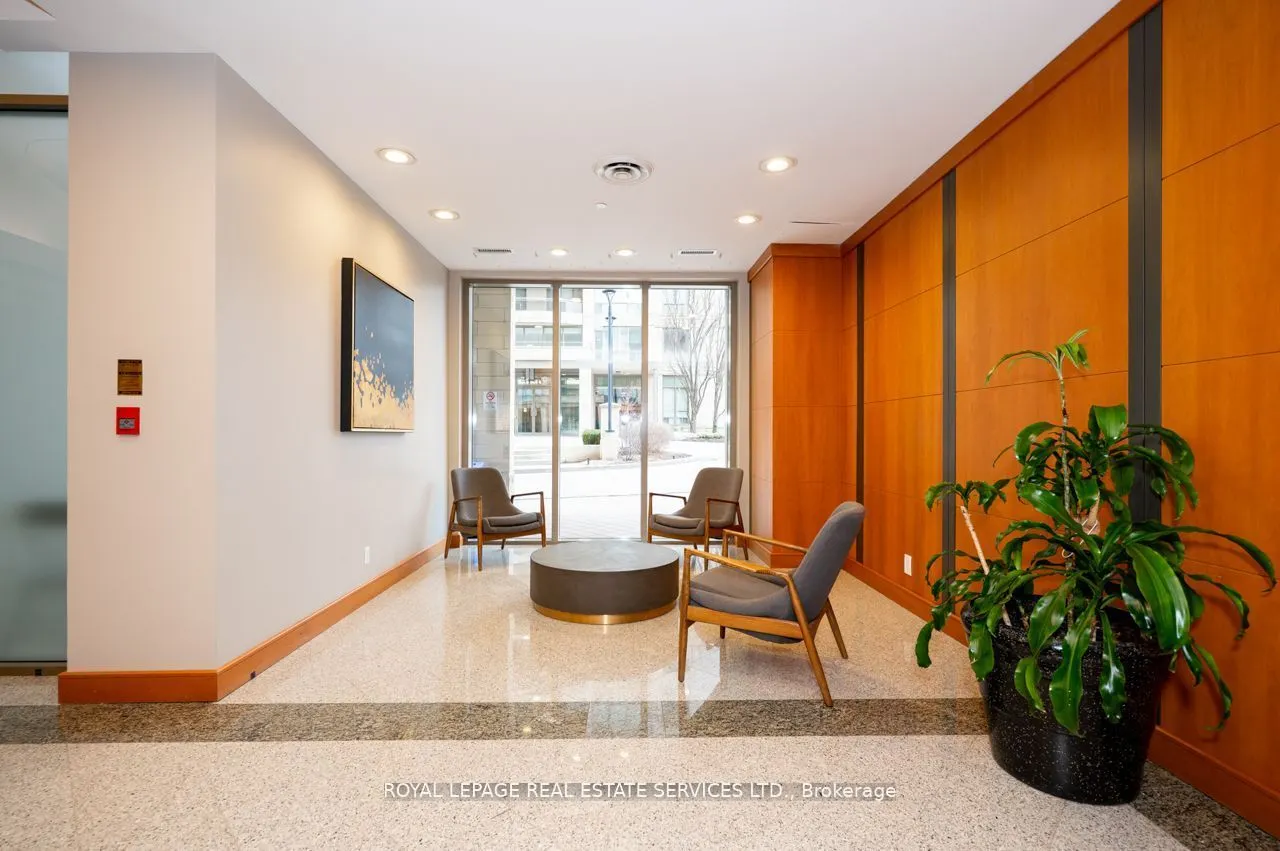 256 Doris Avenue, #308