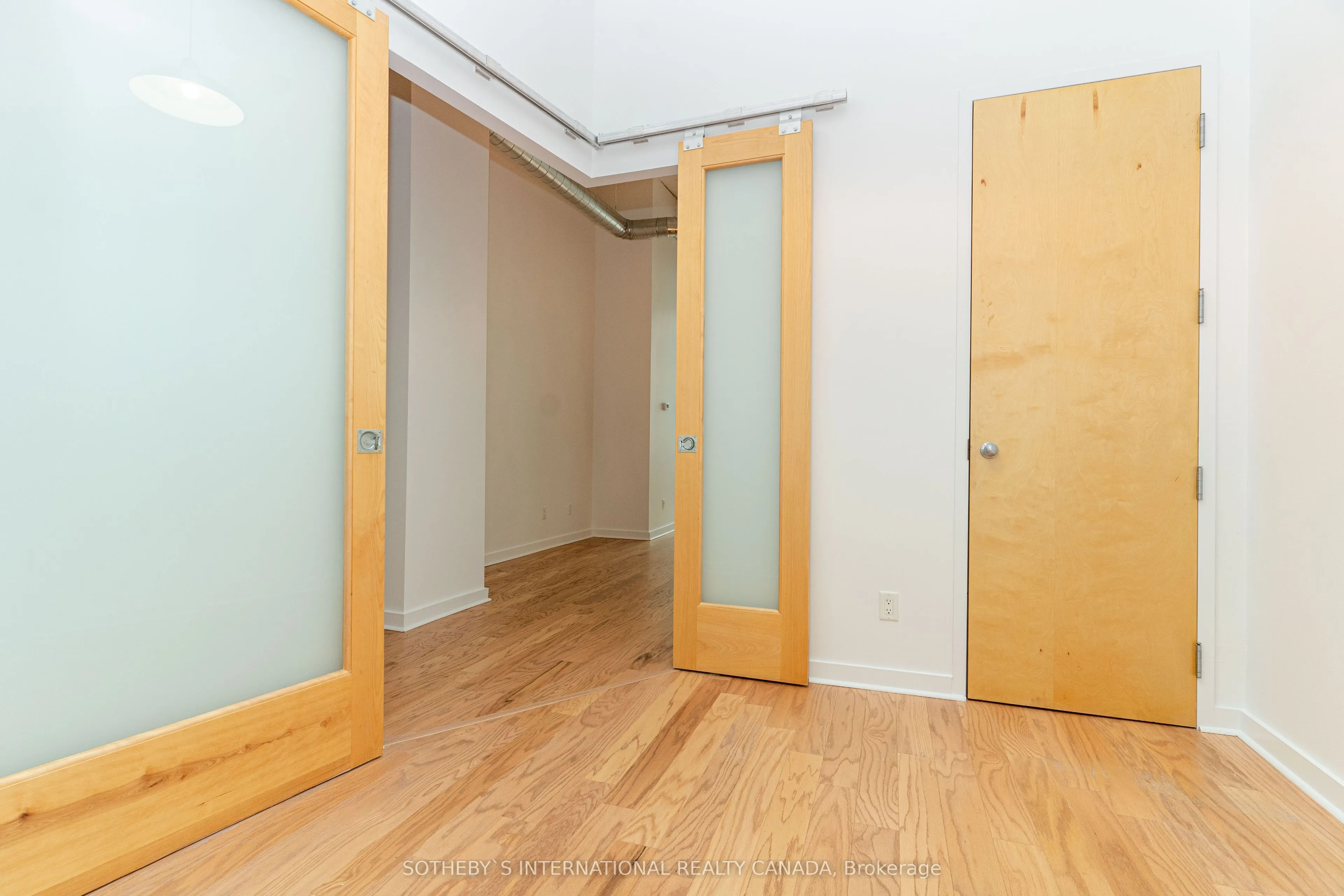 135 Dalhousie Street #209