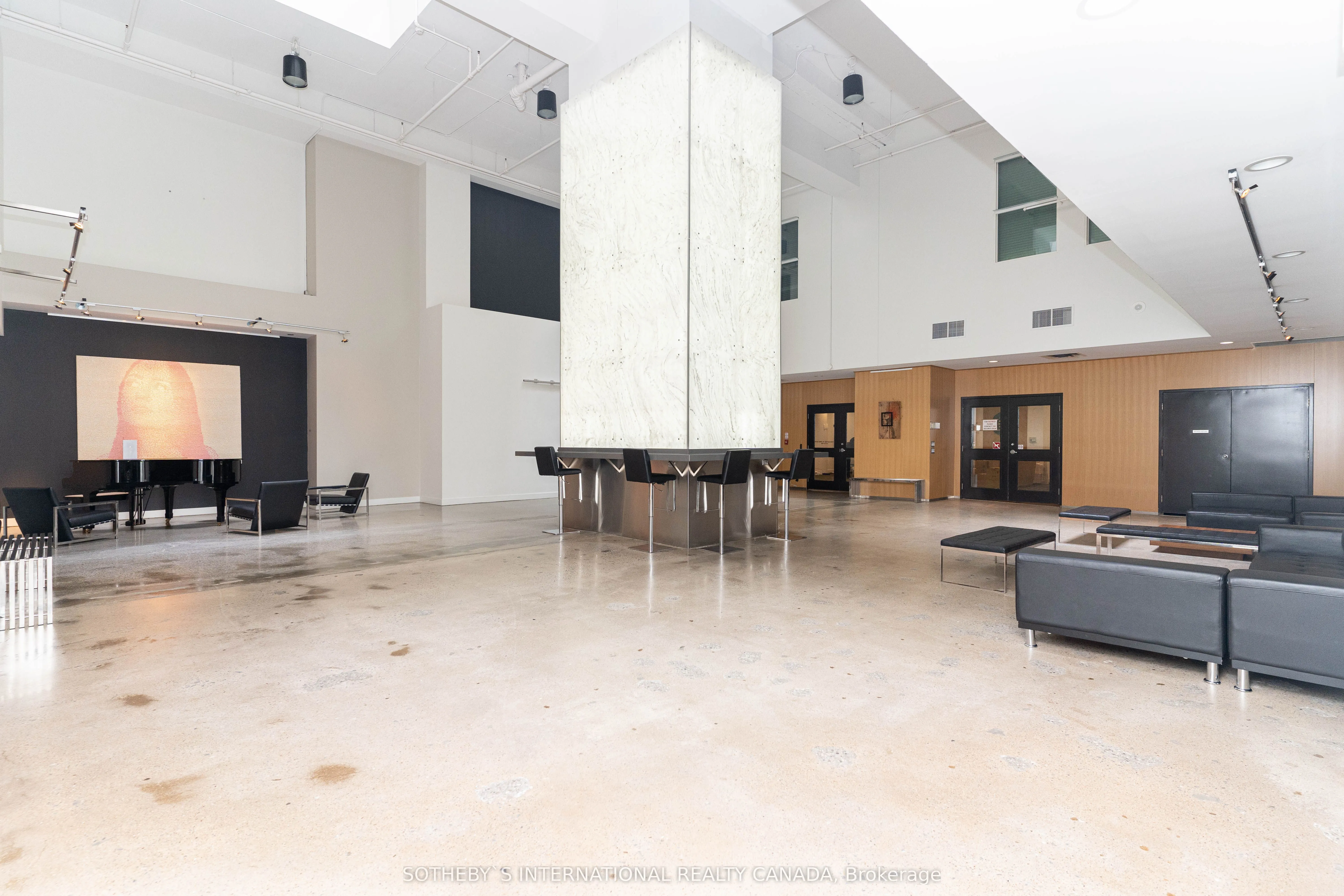 135 Dalhousie Street #209
