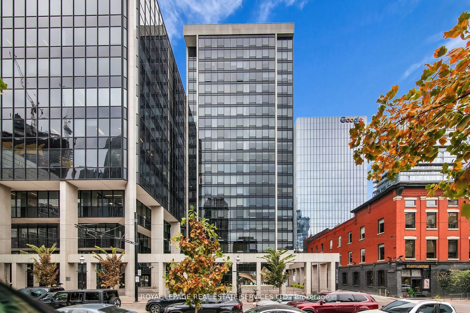 30 Wellington Street E, #2006