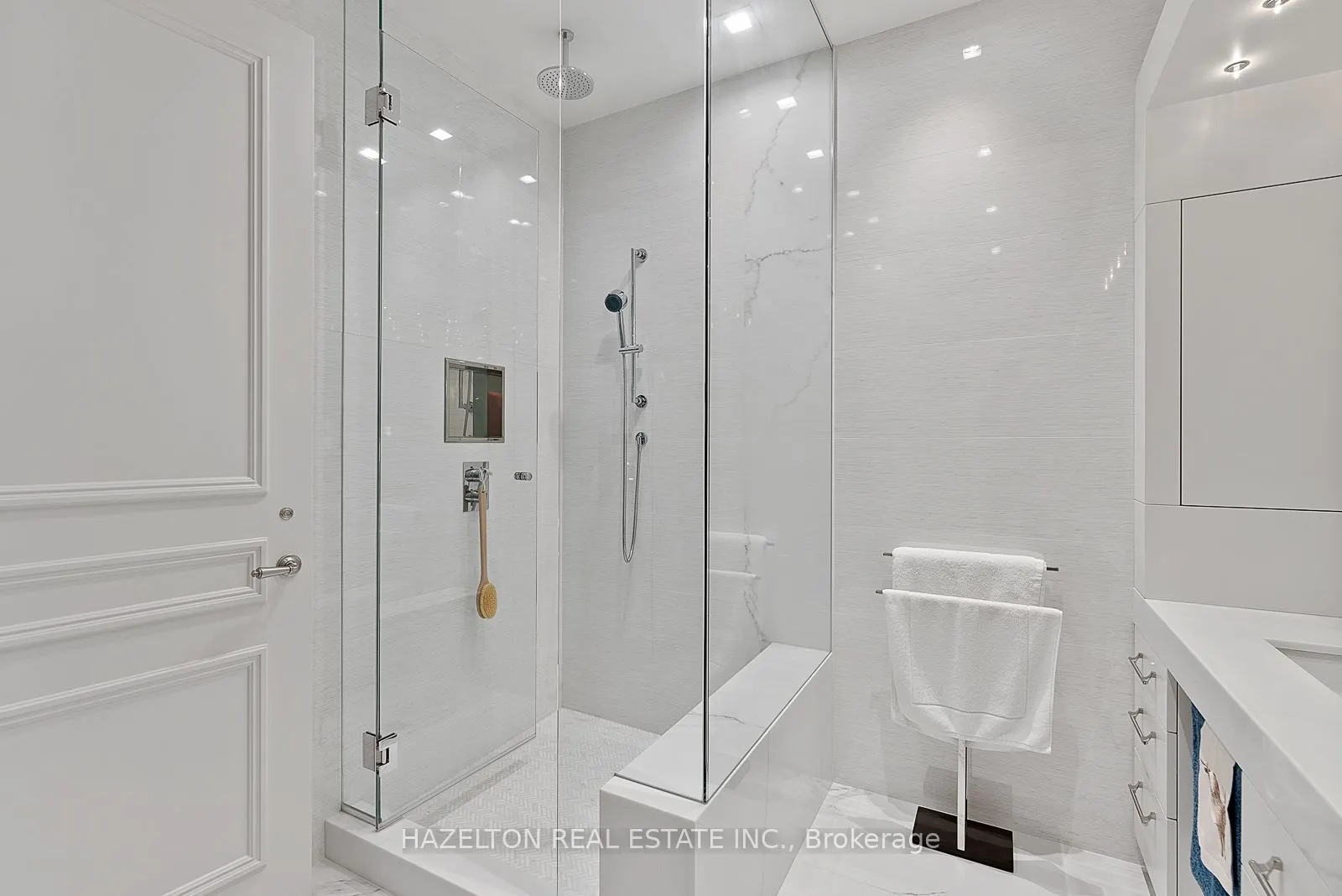 1 St Thomas Street, #7D