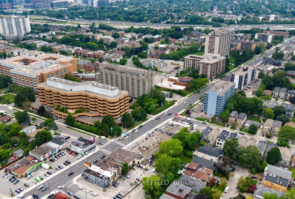 3537 Bathurst Street