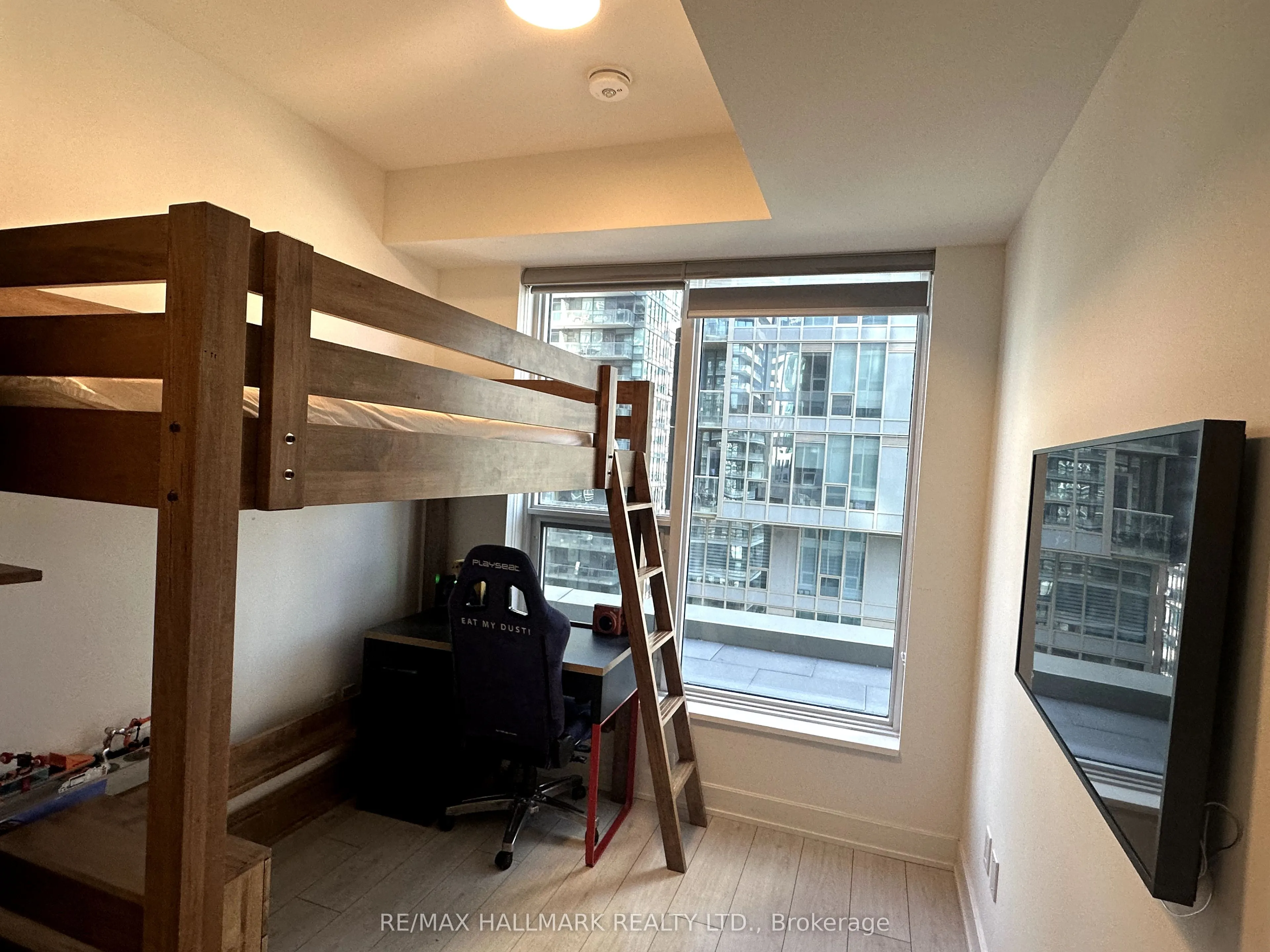 35 Mercer Street #2014