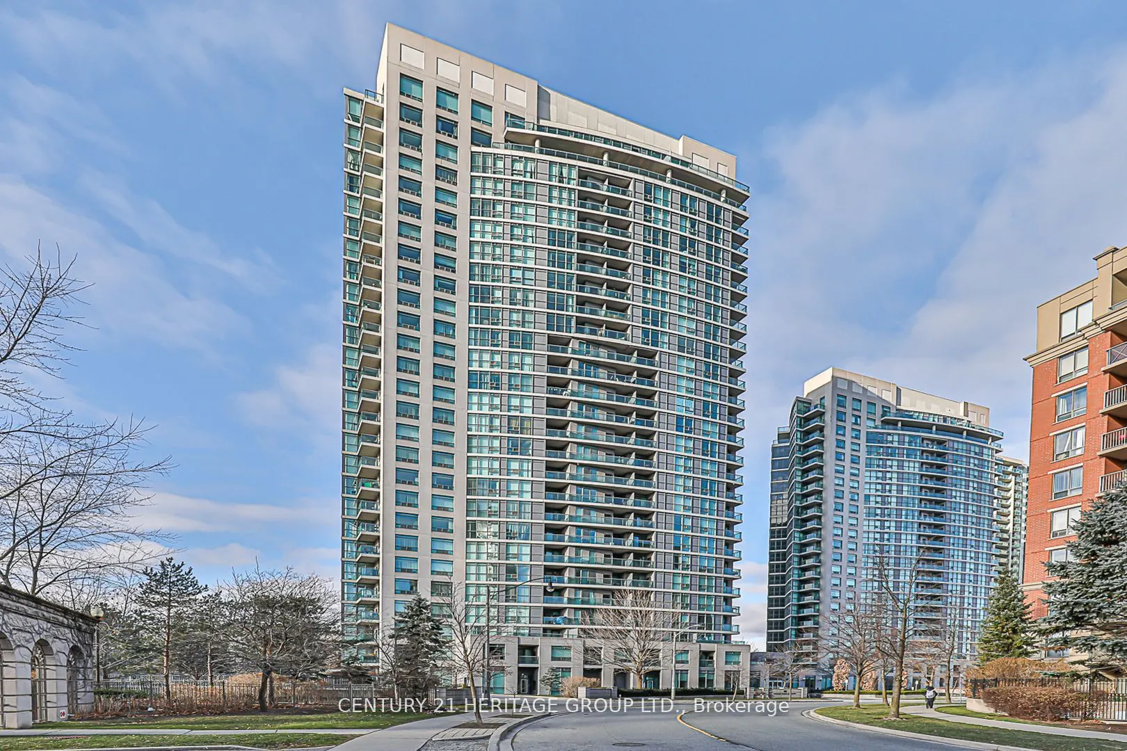 30 Harrison Garden Boulevard, #701
