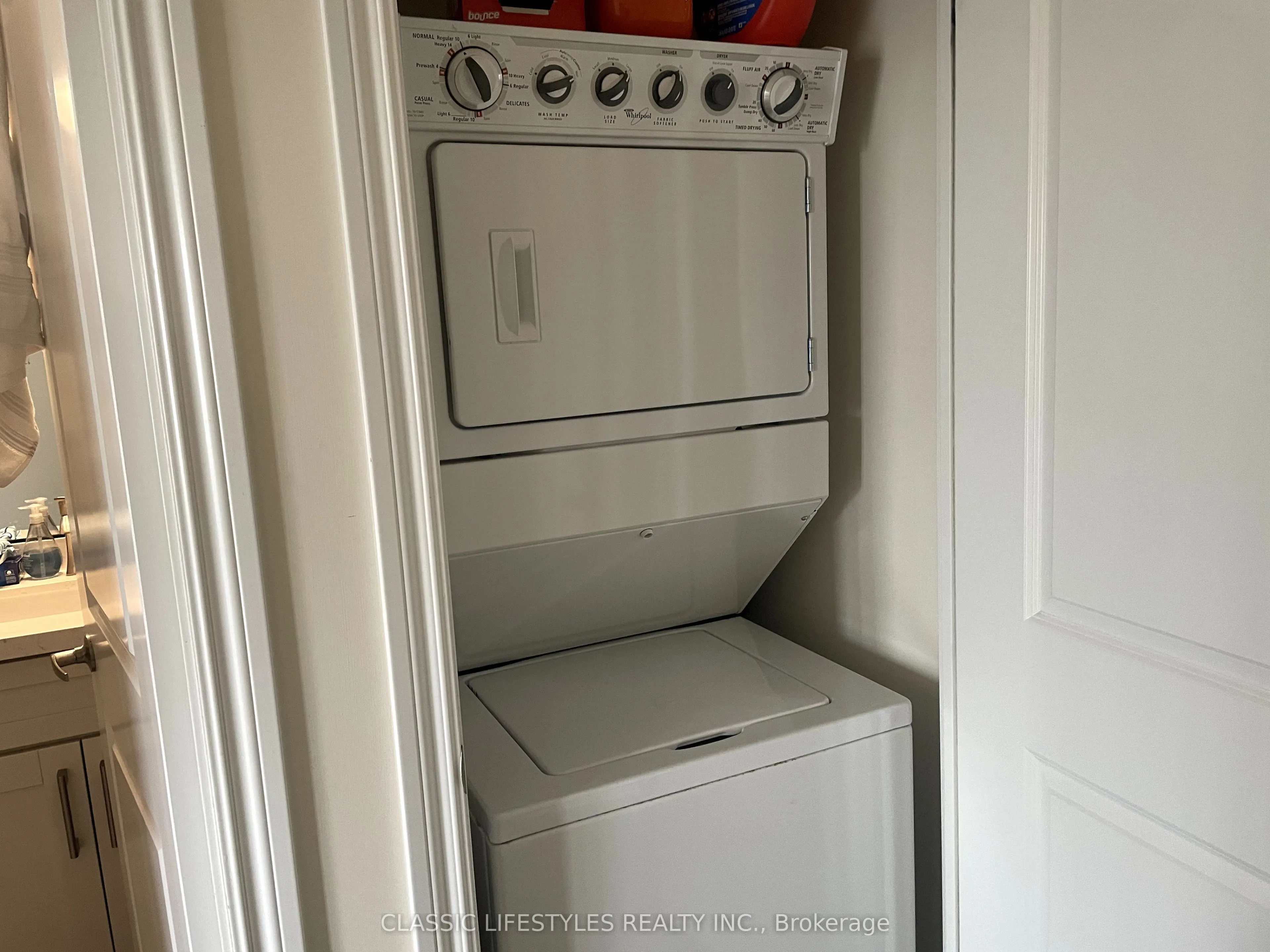 760 Sheppard Avenue W, #906
