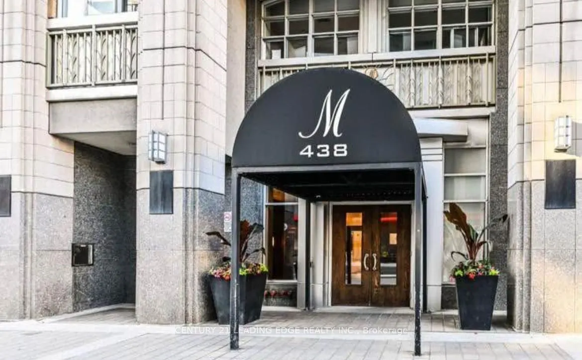 438 Richmond Street W, #421