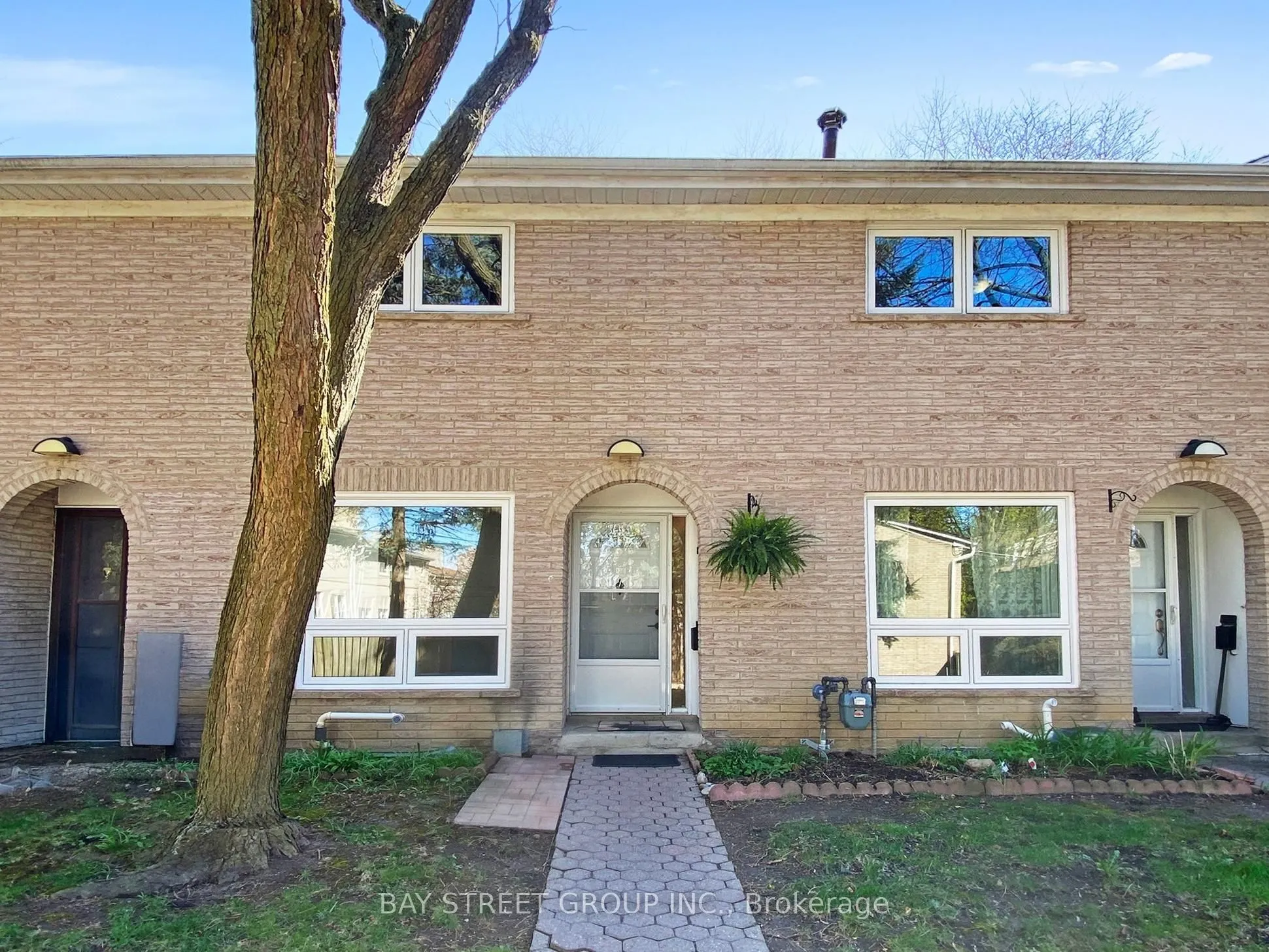 89 Rameau Drive, #4