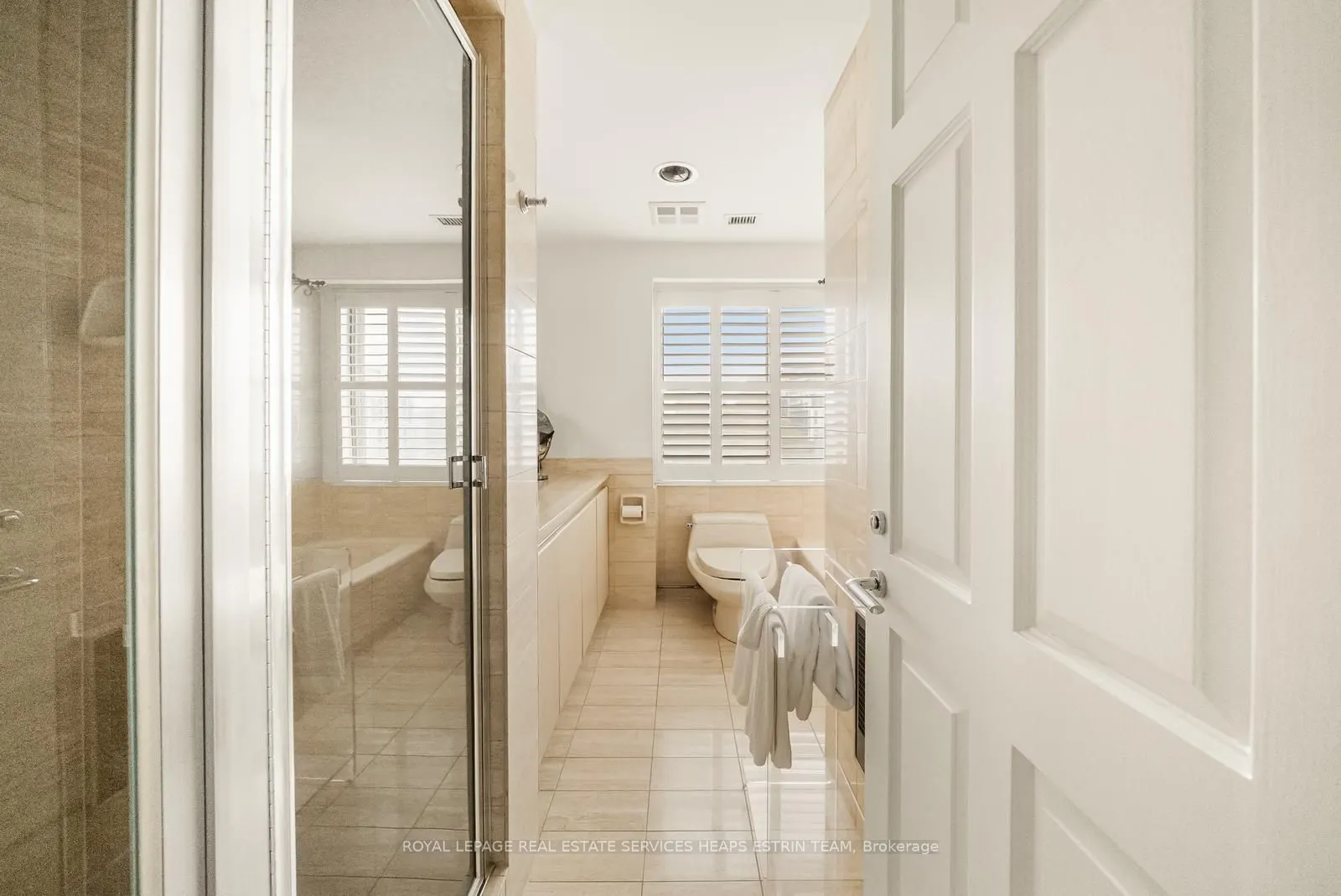 2 Lynwood Avenue #PH1