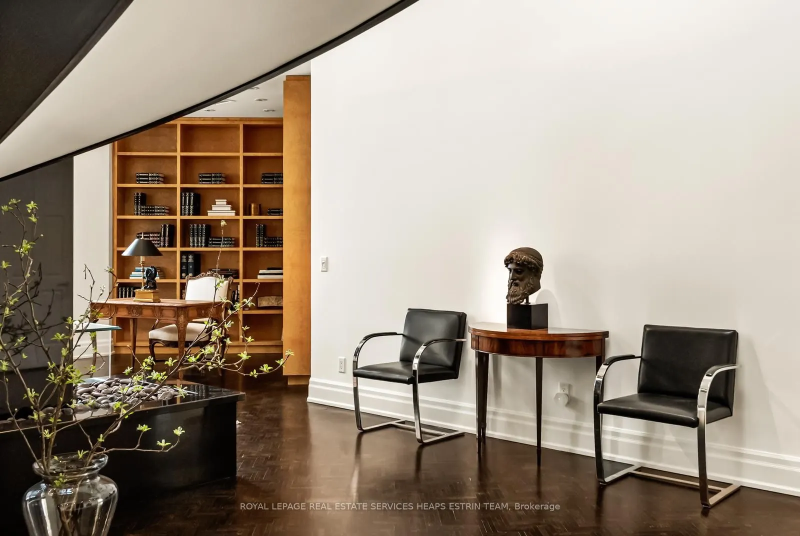 2 Lynwood Avenue #PH1