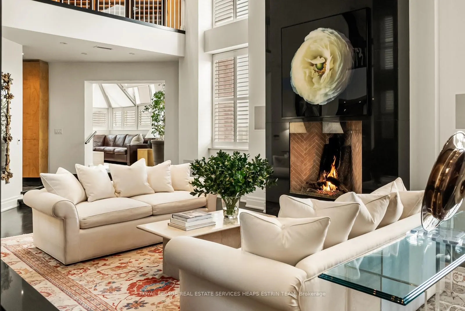 2 Lynwood Avenue #PH1