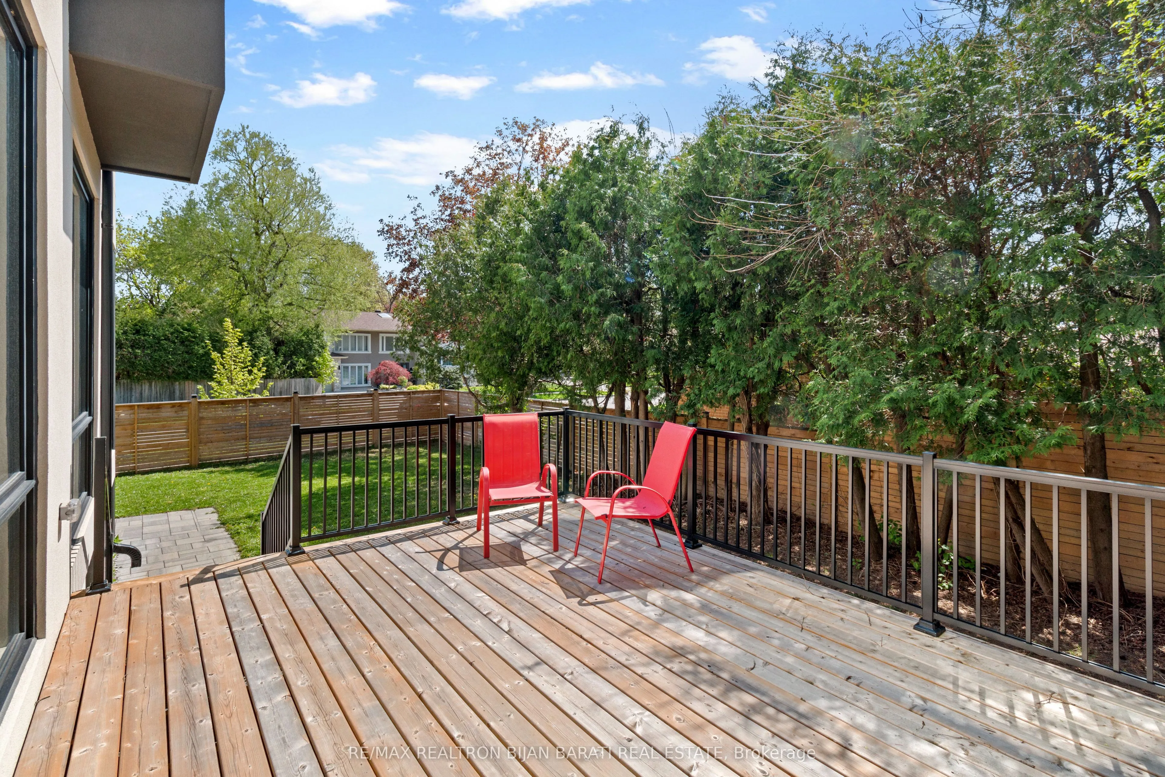 48 Denver Crescent