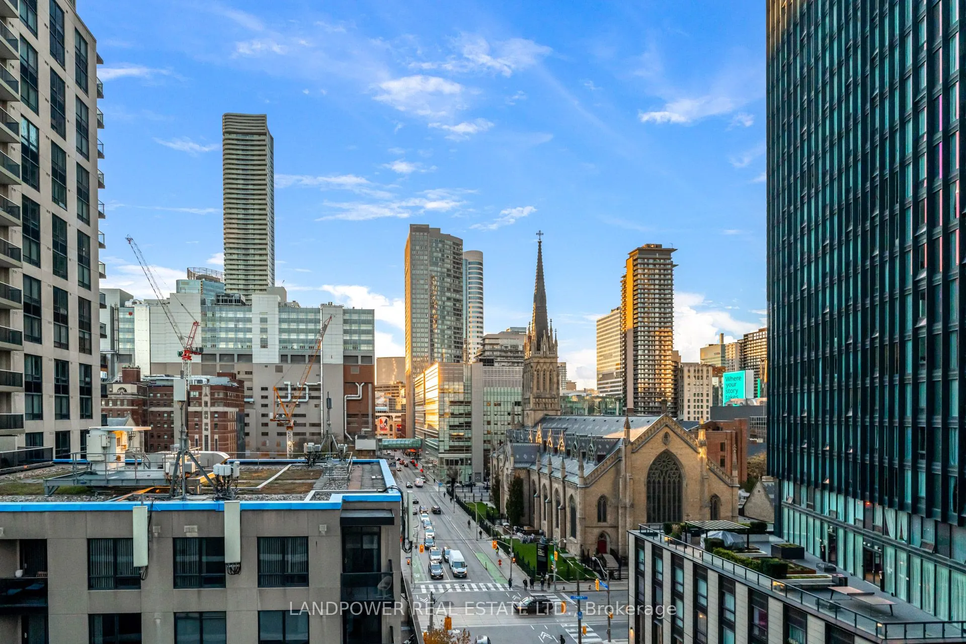77 Shuter Street #2501