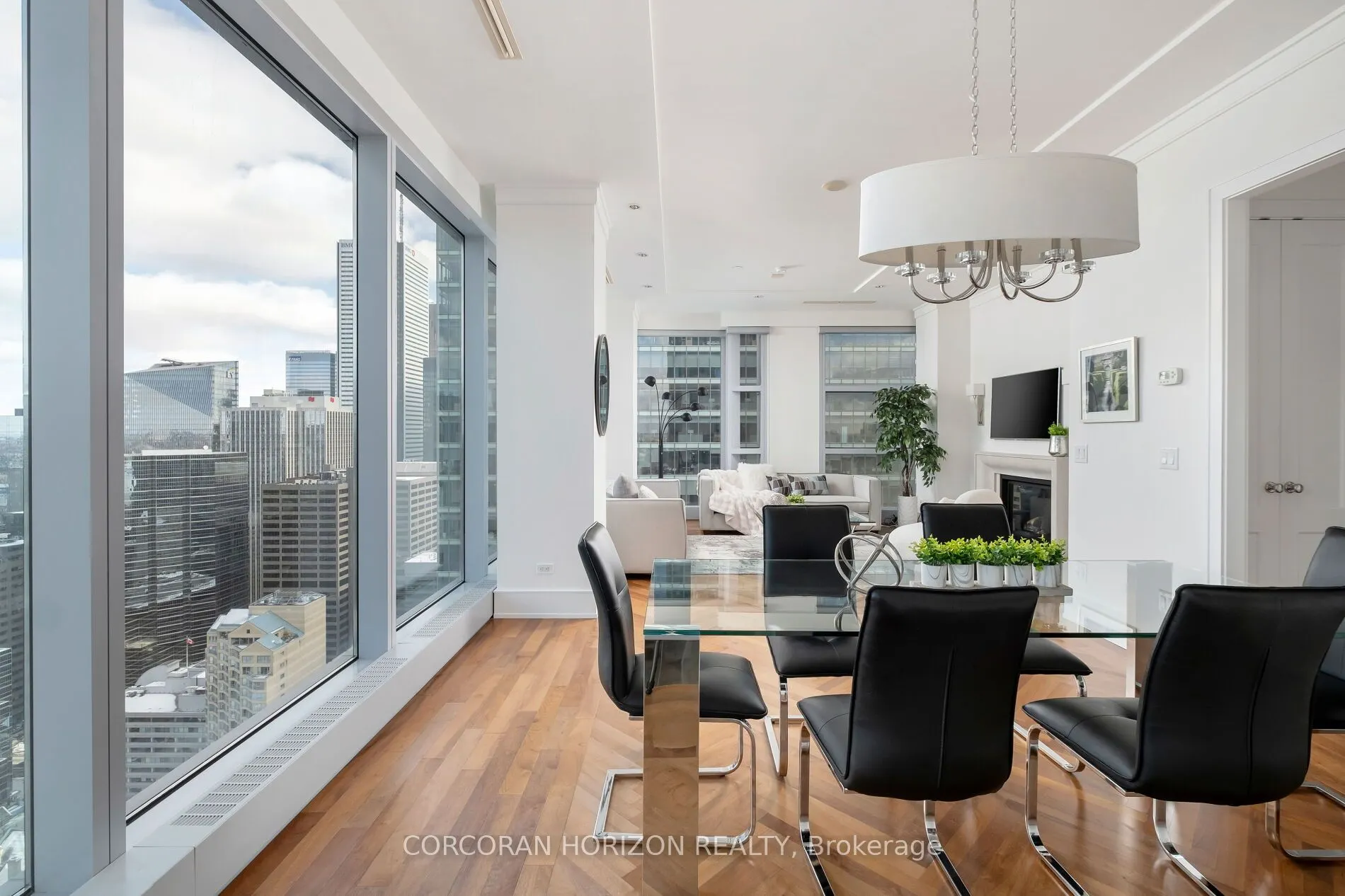 183 Wellington Street W, #3703