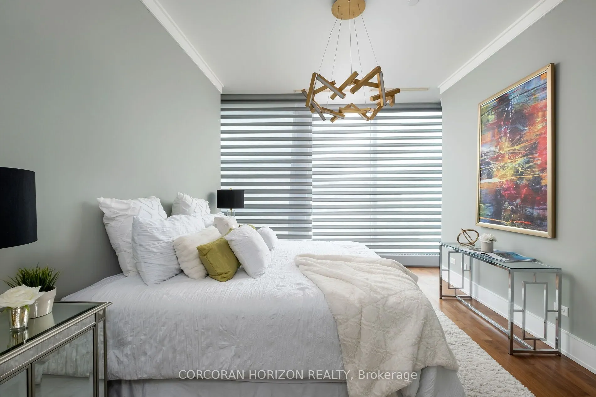 183 Wellington Street W, #3703