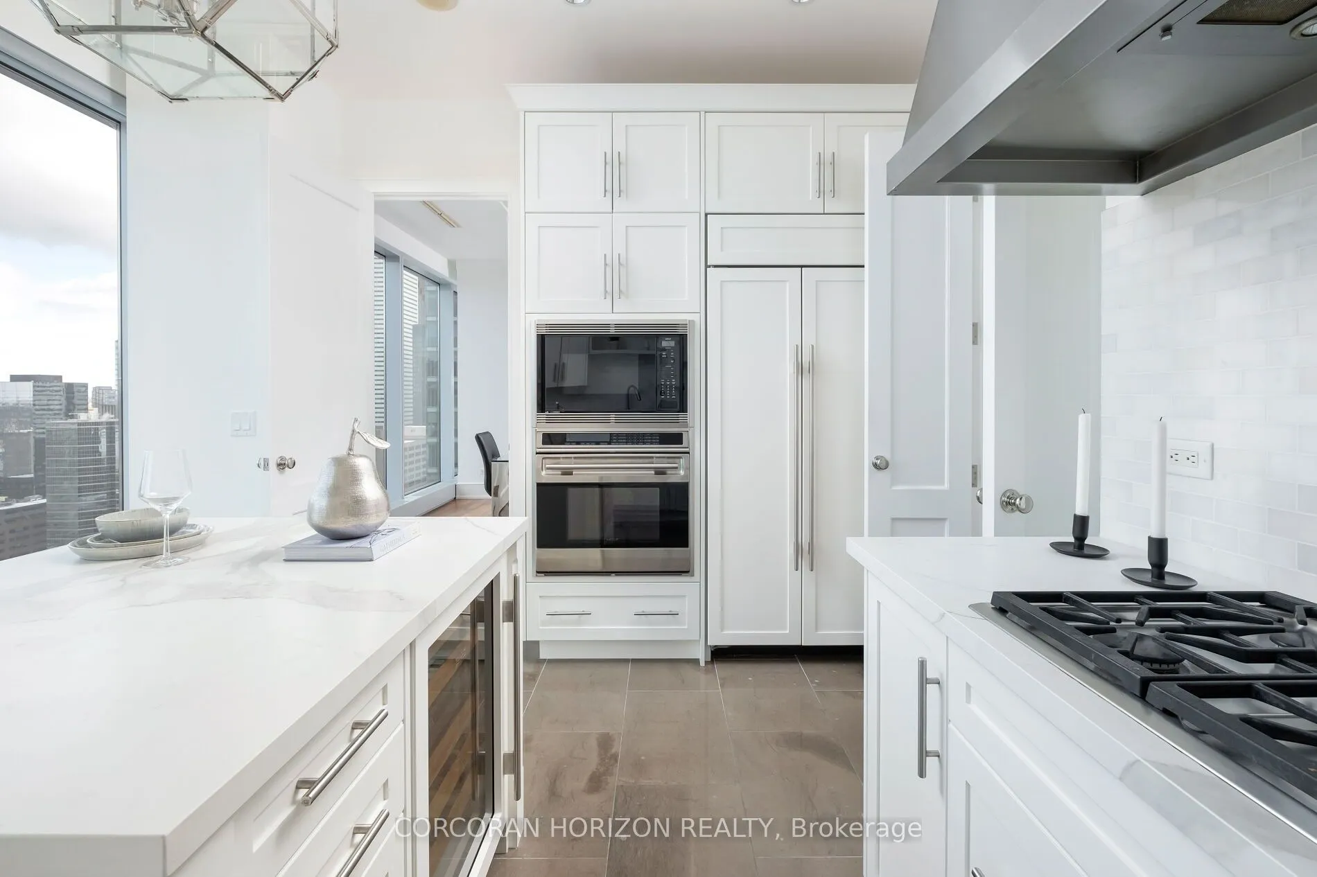 183 Wellington Street W, #3703