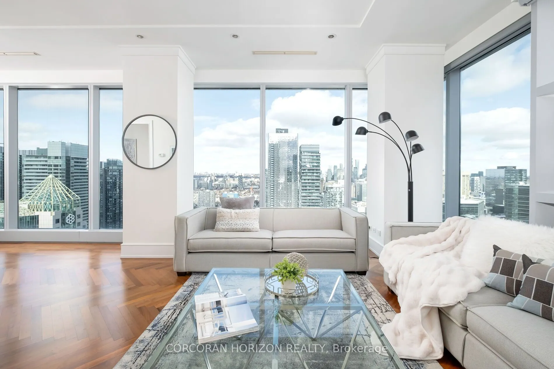 183 Wellington Street W, #3703