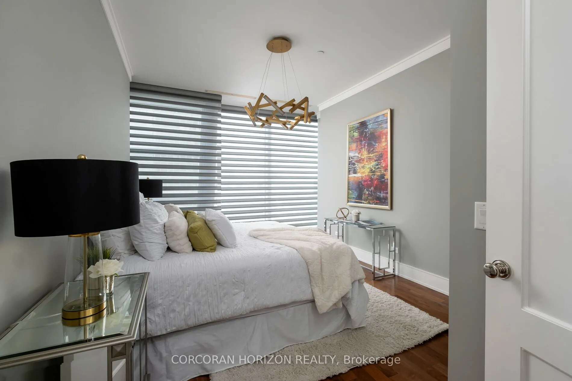 183 Wellington Street W, #3703