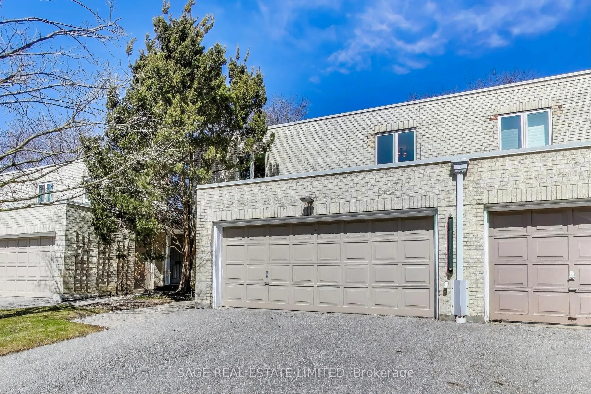 26 Crimson Millway, #127