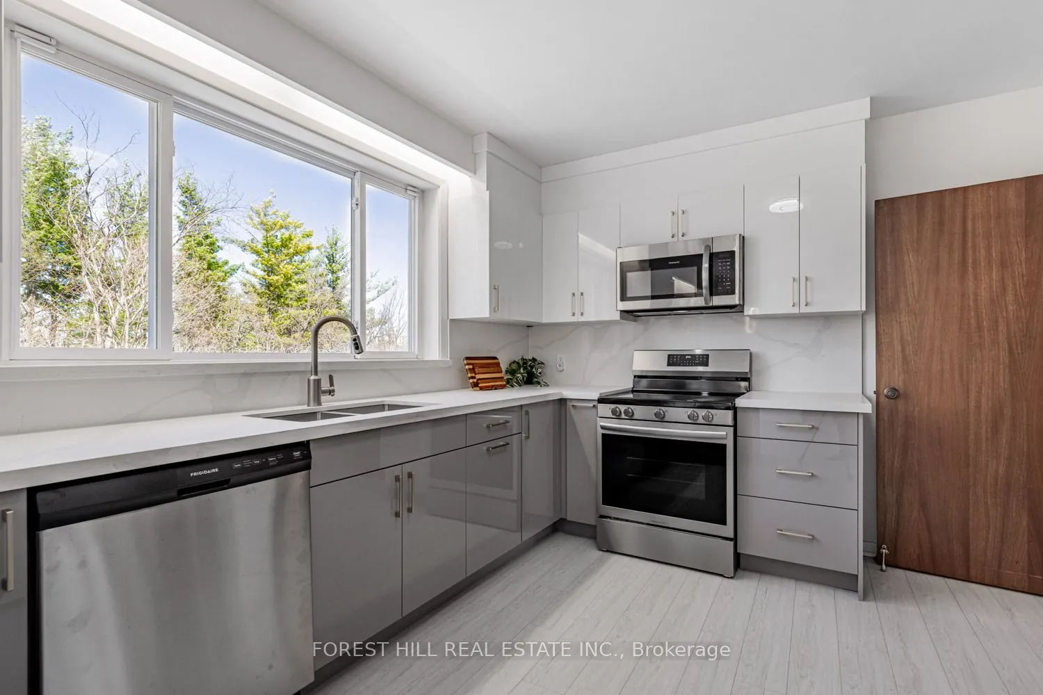 10 Courtwood Place