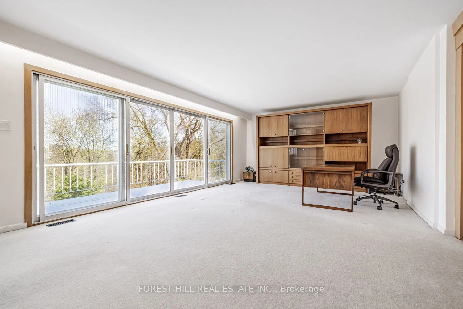 10 Courtwood Place
