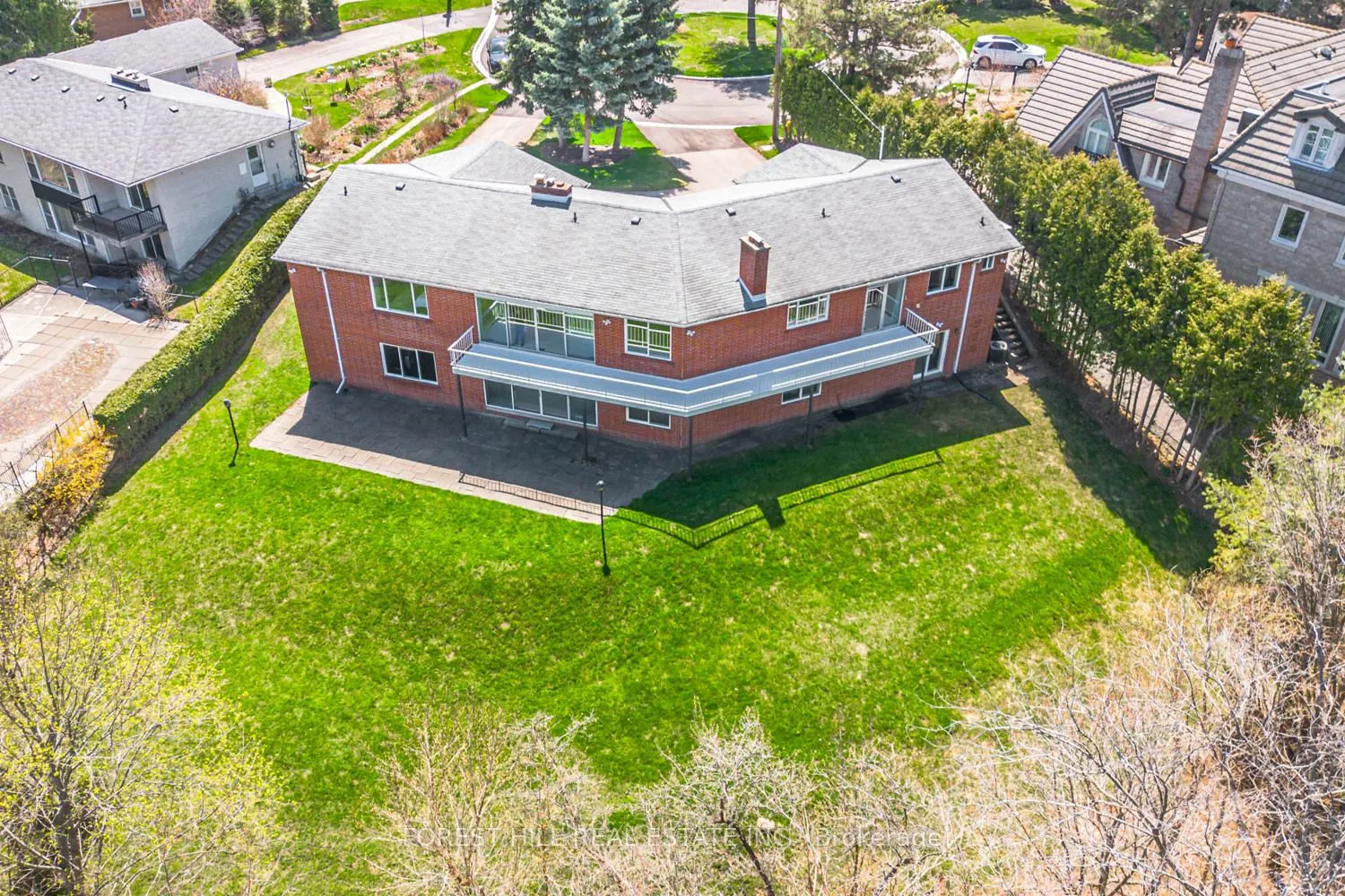 10 Courtwood Place