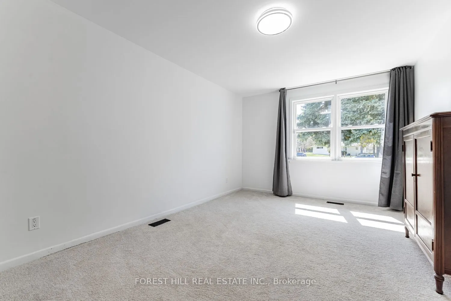 10 Courtwood Place