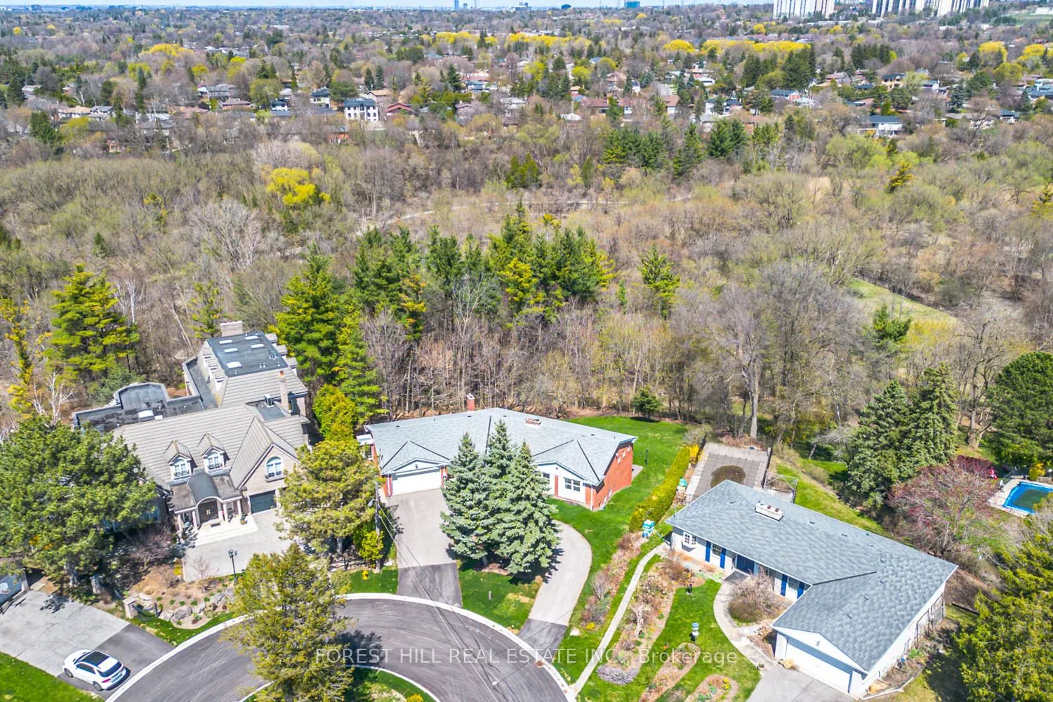 10 Courtwood Place