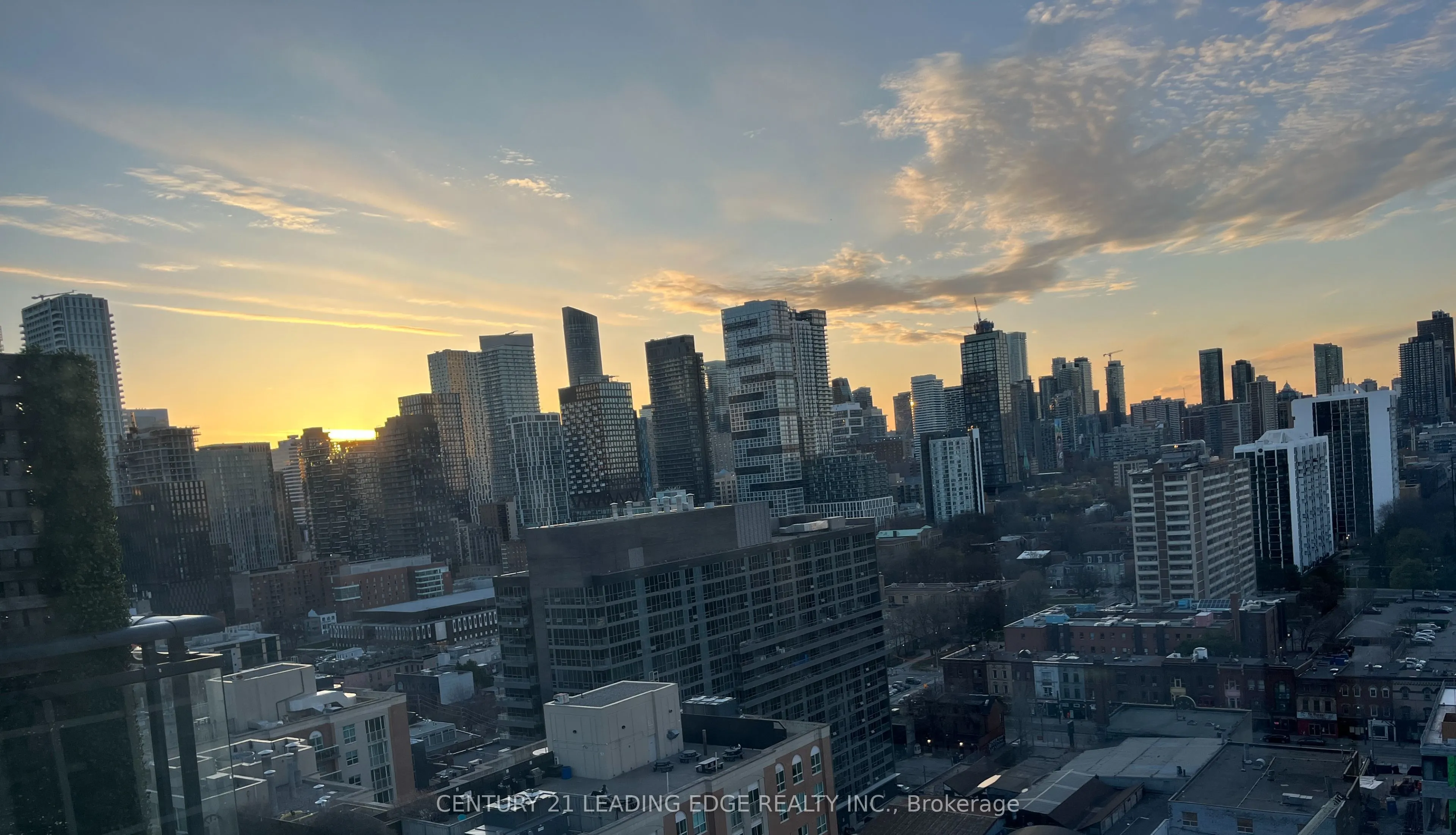 460 Adelaide Street E #Ph203