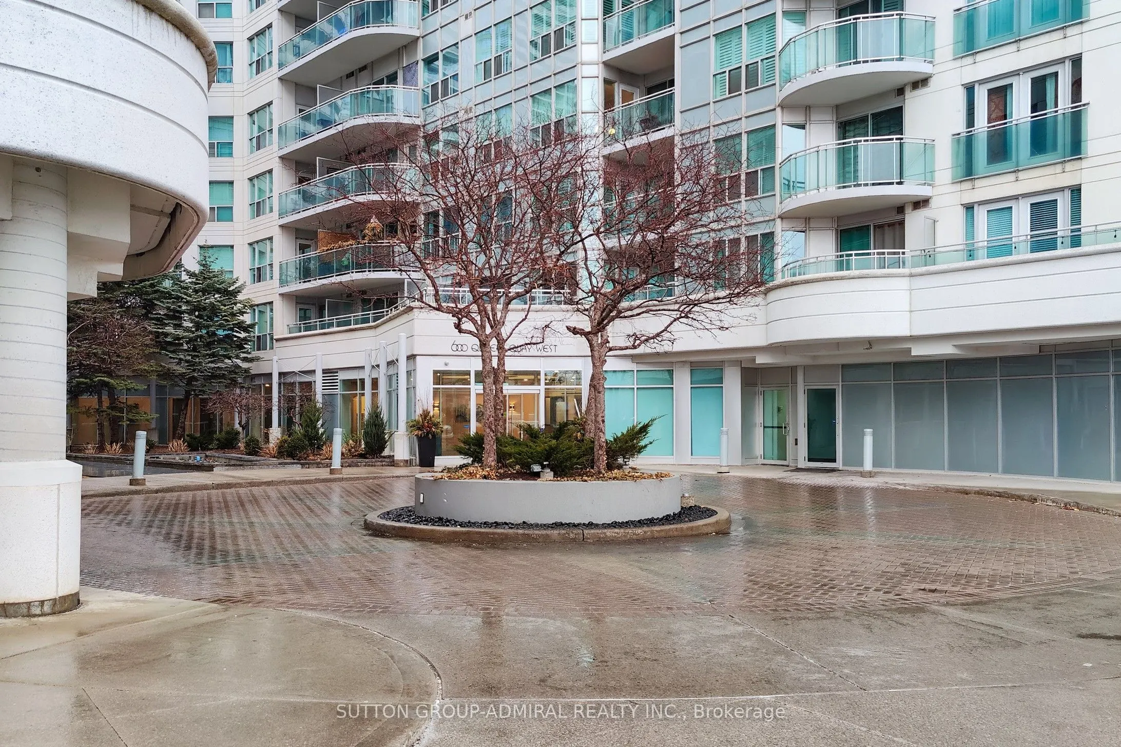 600 Queens Quay W #705