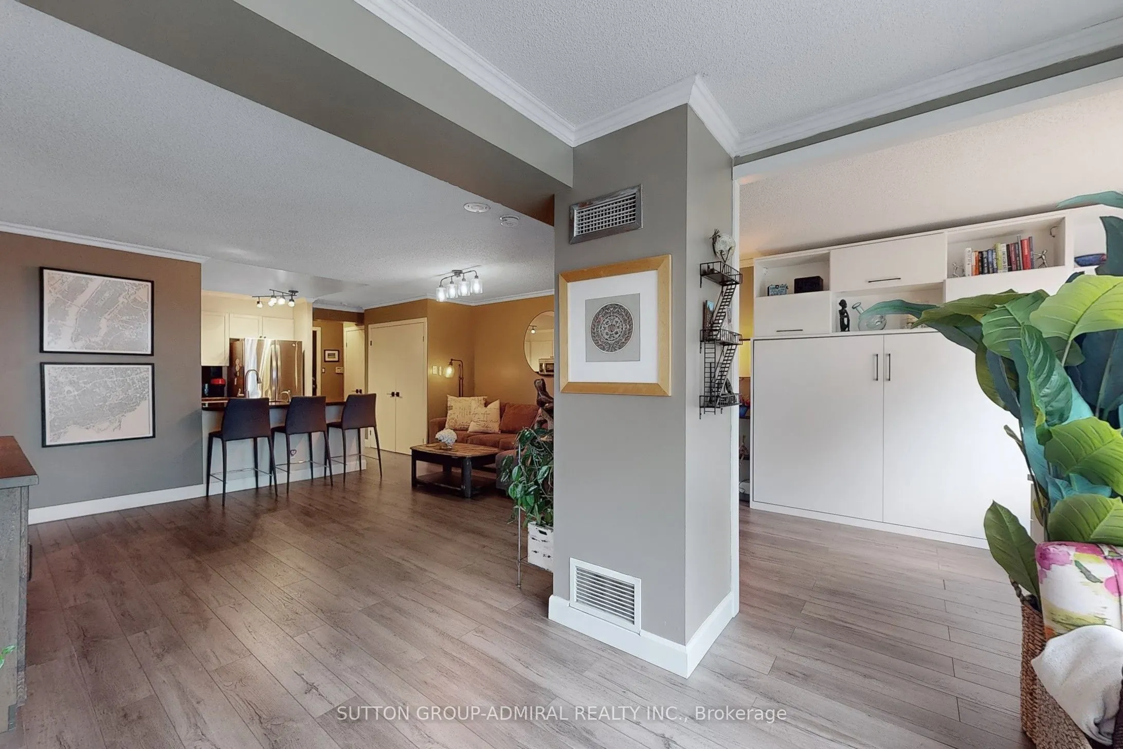 600 Queens Quay W #705