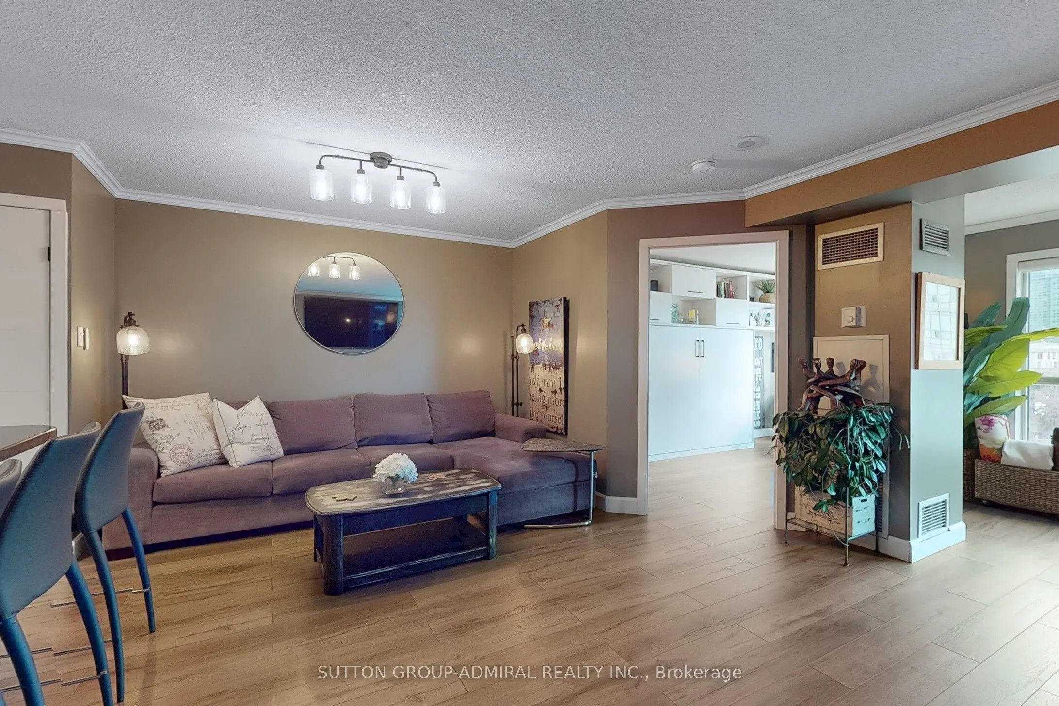 600 Queens Quay W #705