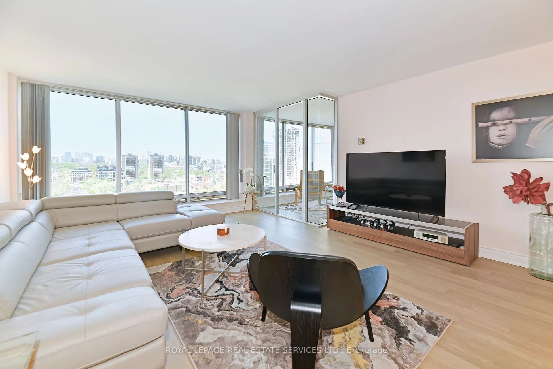 110 Bloor Street W, #1703