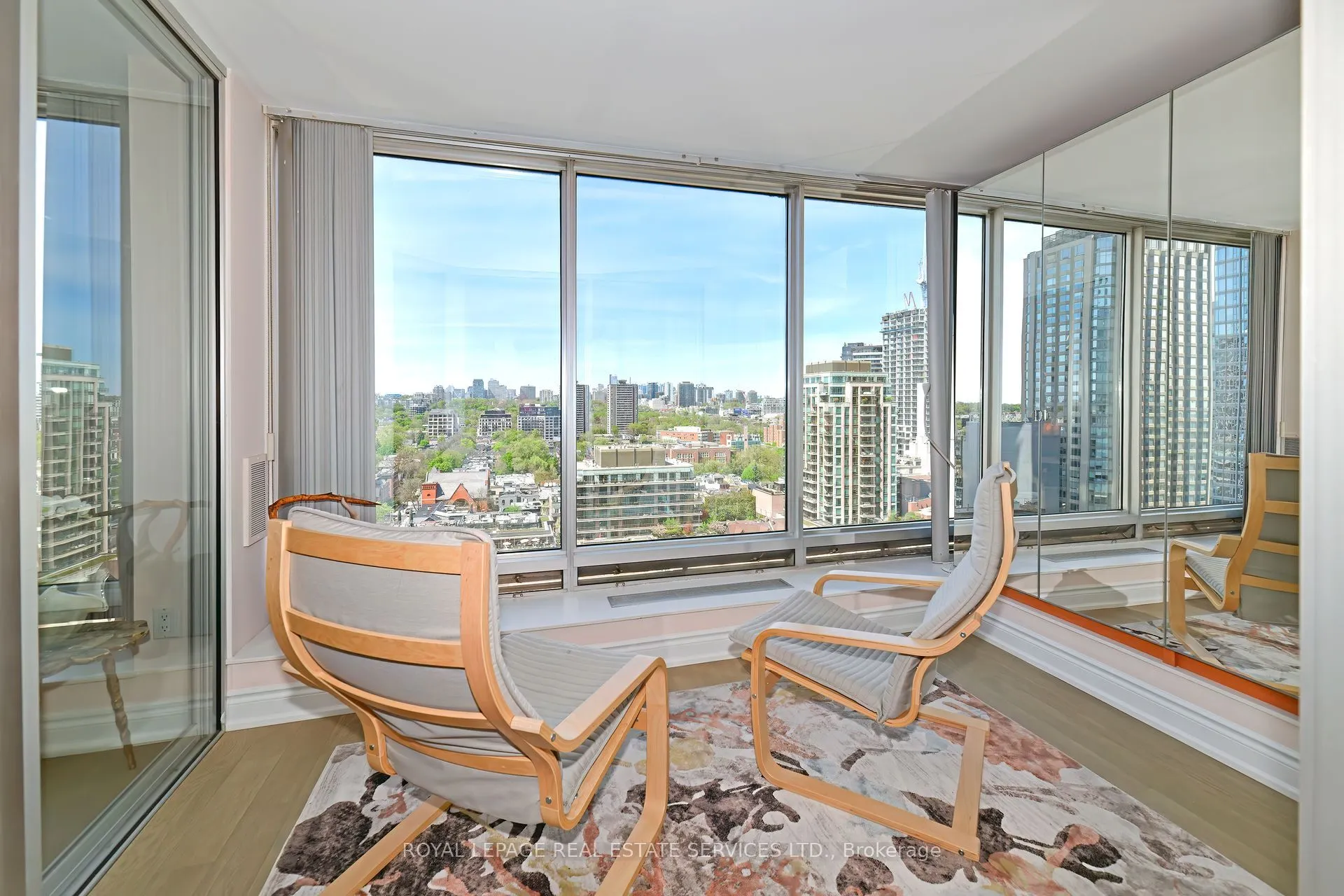 110 Bloor Street W, #1703
