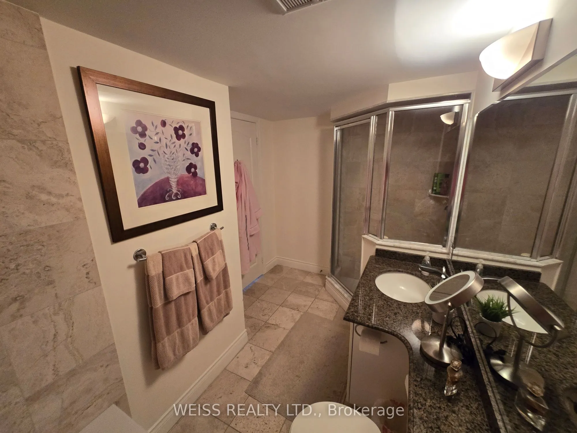 800 Spadina Road #404