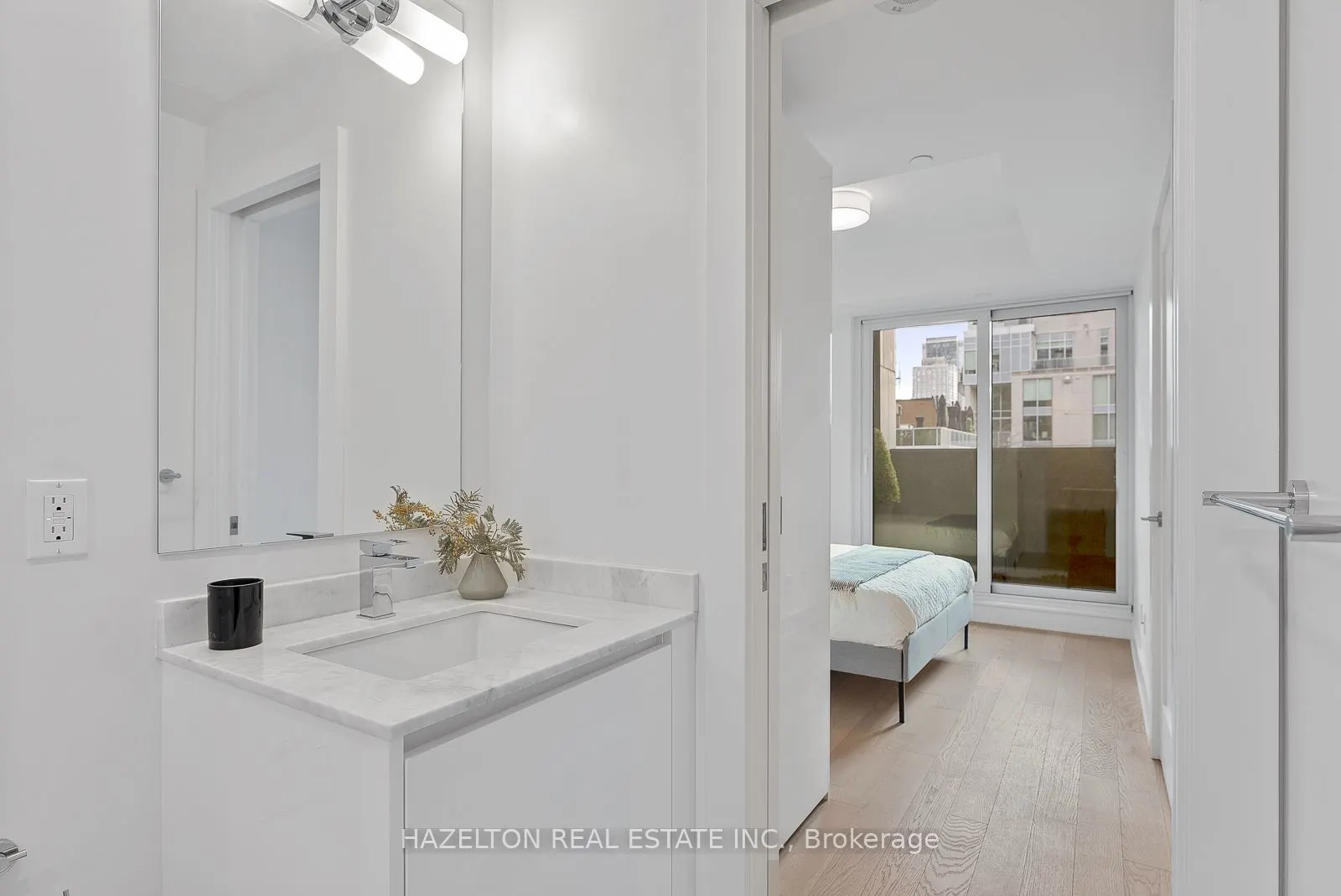 128 Pears Avenue, #302