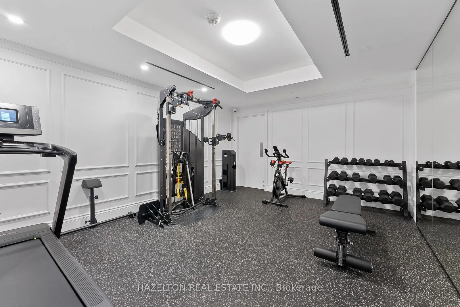 128 Pears Avenue, #302