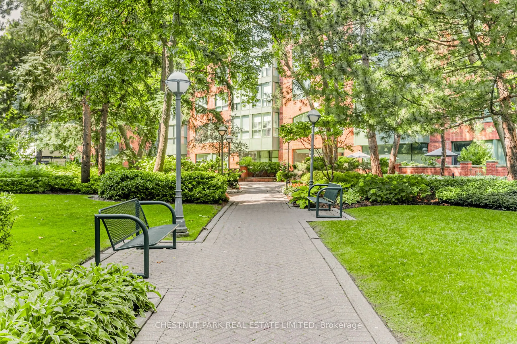 95 Prince Arthur Avenue, #104