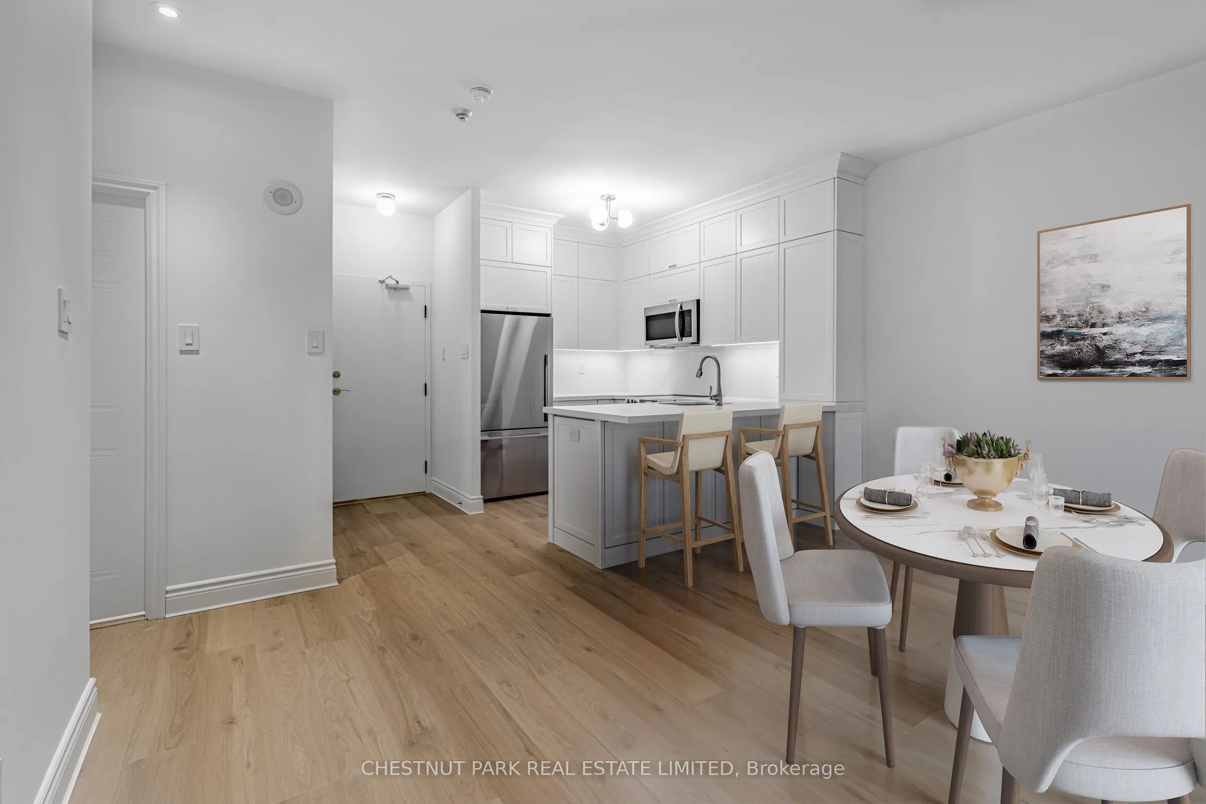 95 Prince Arthur Avenue, #104