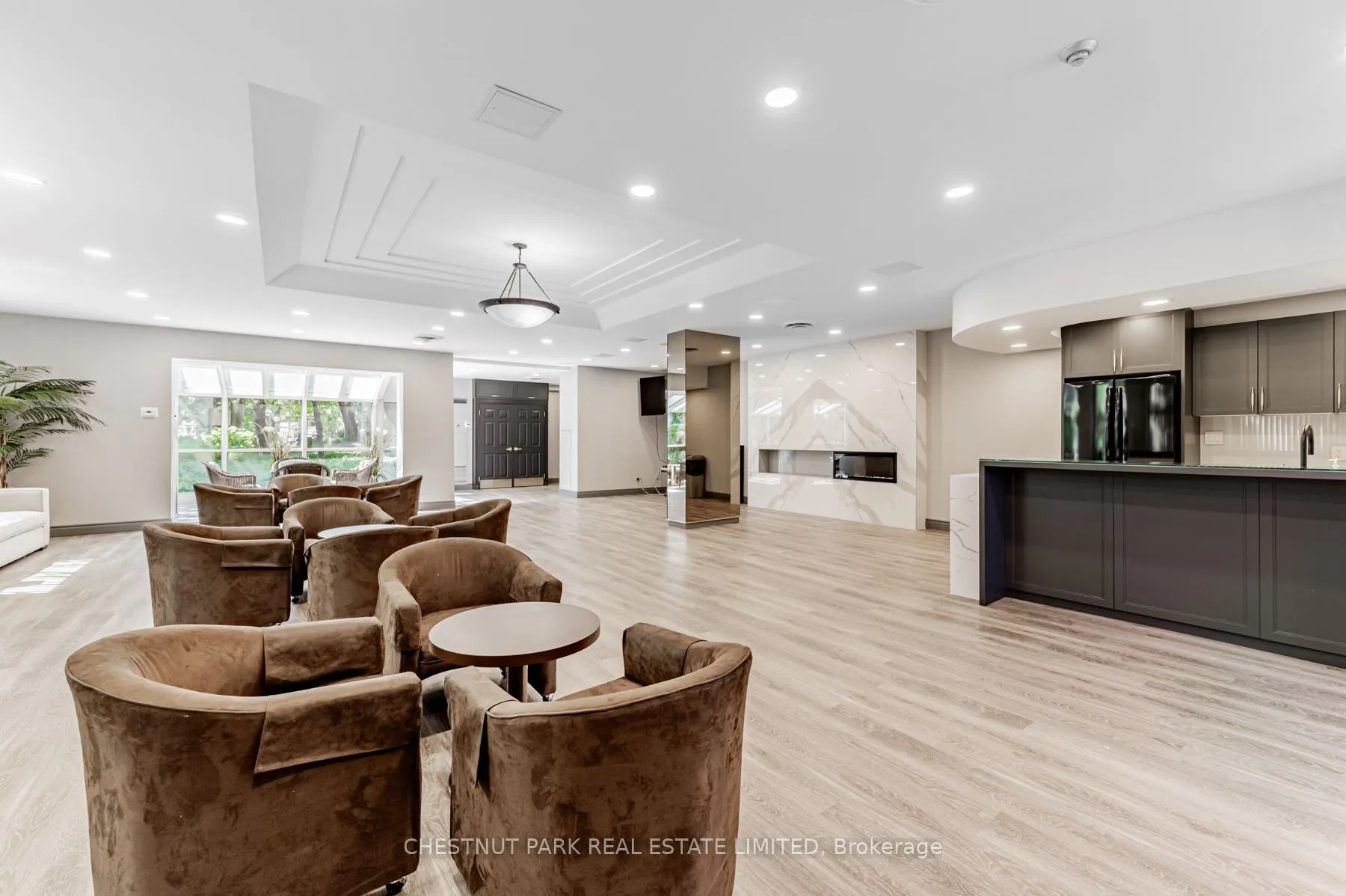 95 Prince Arthur Avenue, #104