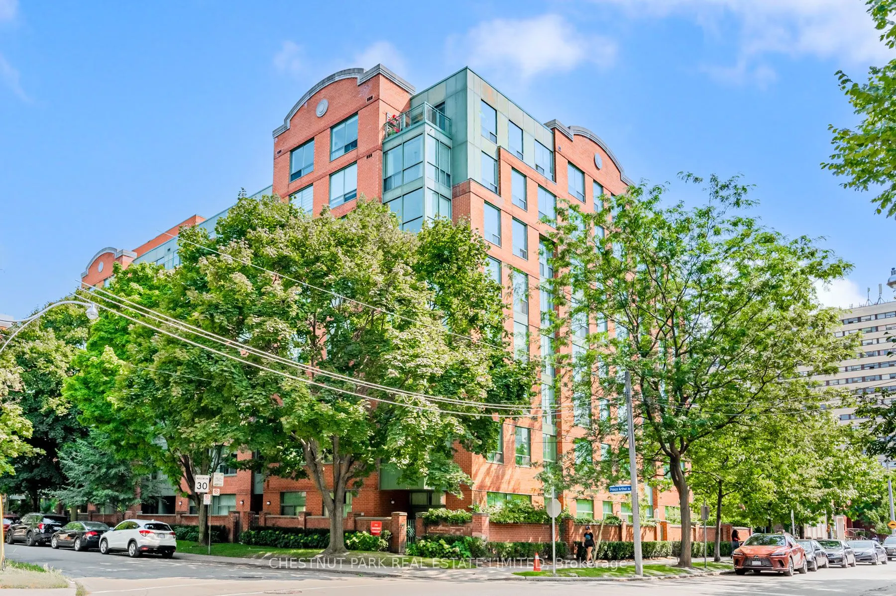 95 Prince Arthur Avenue, #104