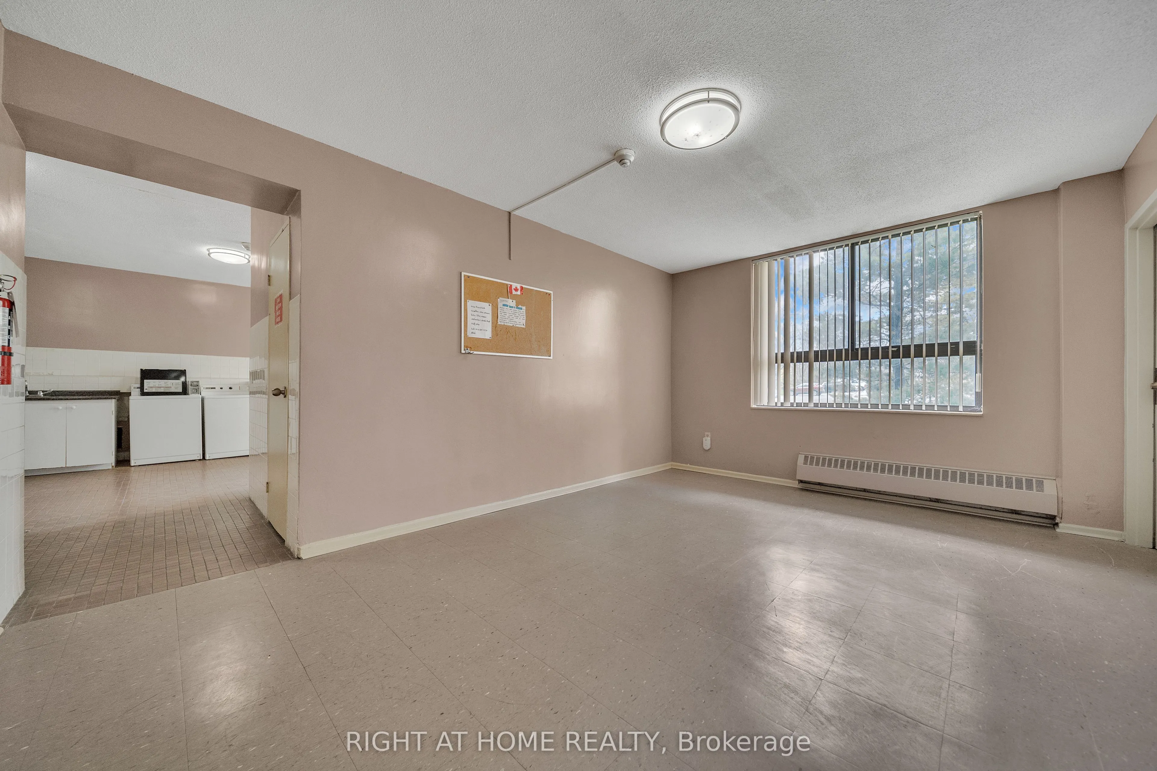 260 Seneca Hill Drive, #1415