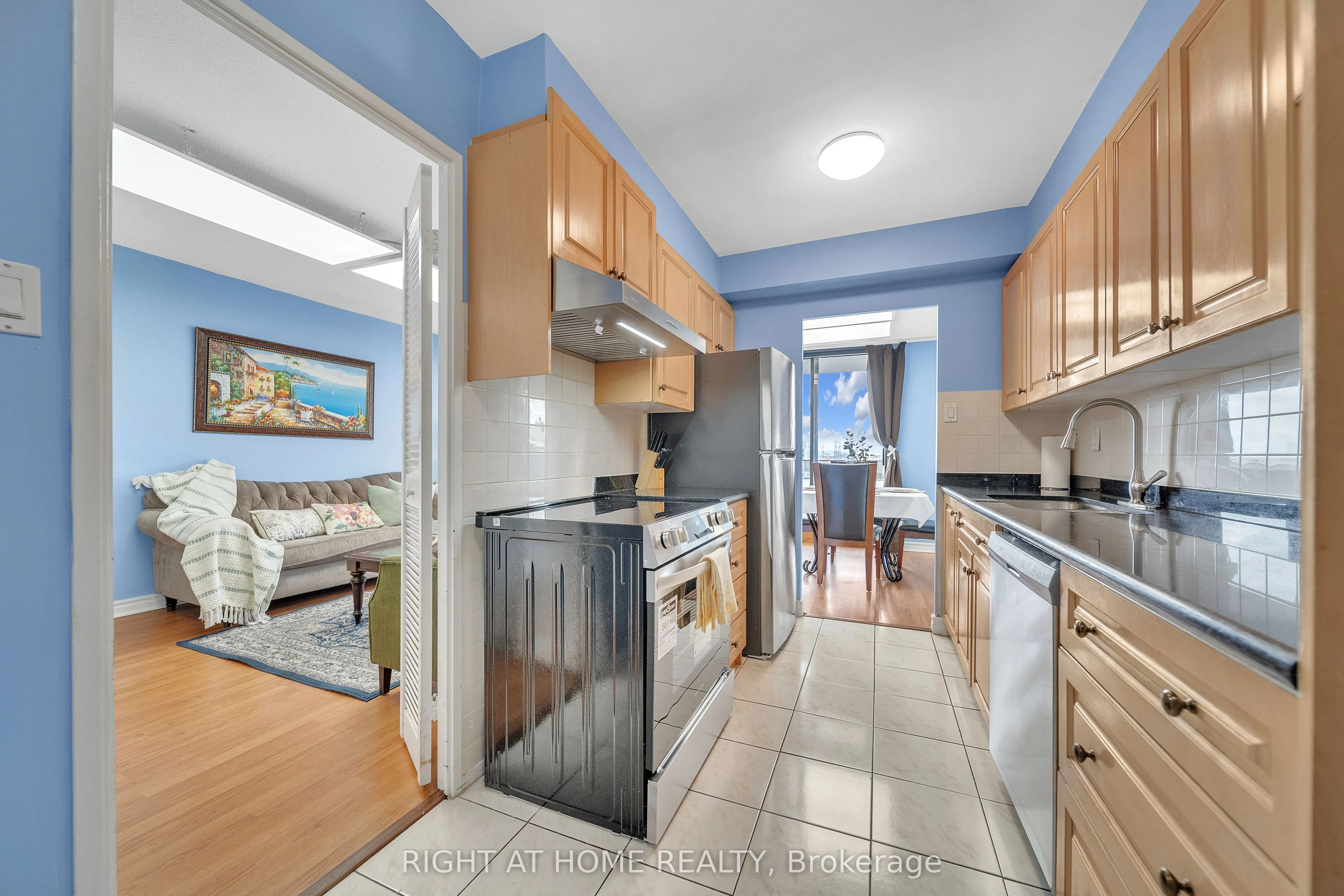 260 Seneca Hill Drive, #1415
