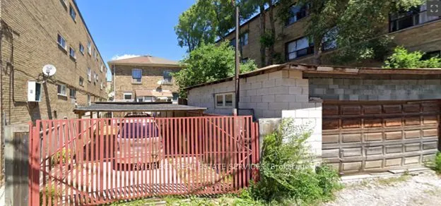 644 Vaughan Road