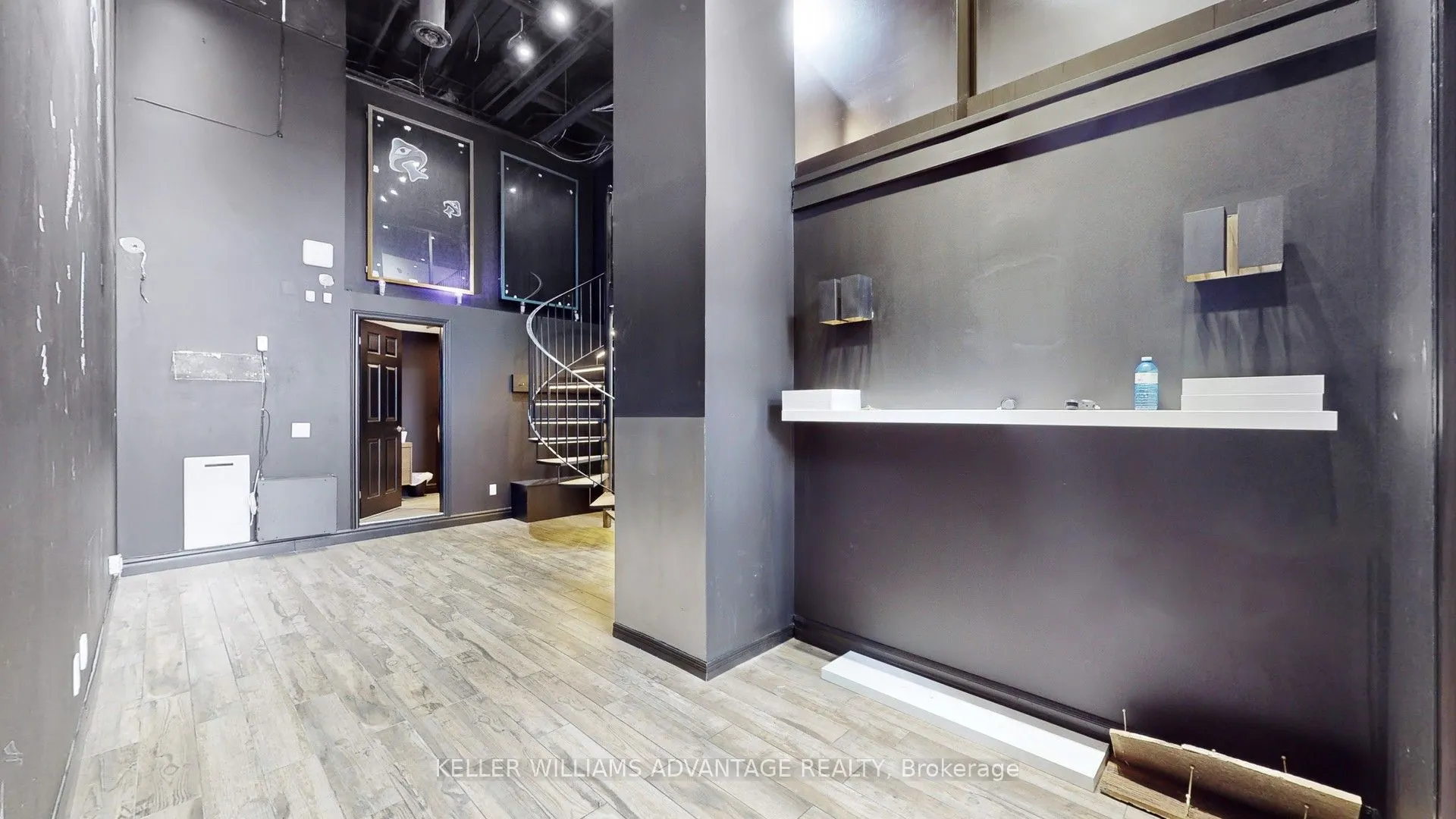 188 Spadina Avenue, #15-17