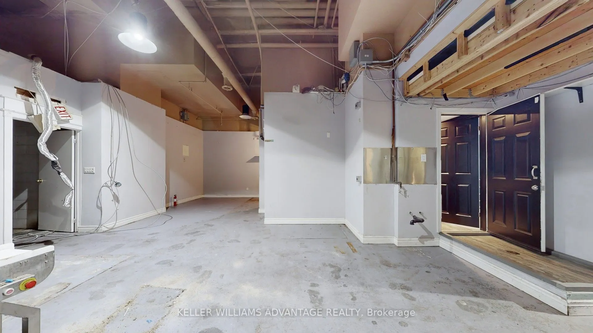 188 Spadina Avenue, #15-17
